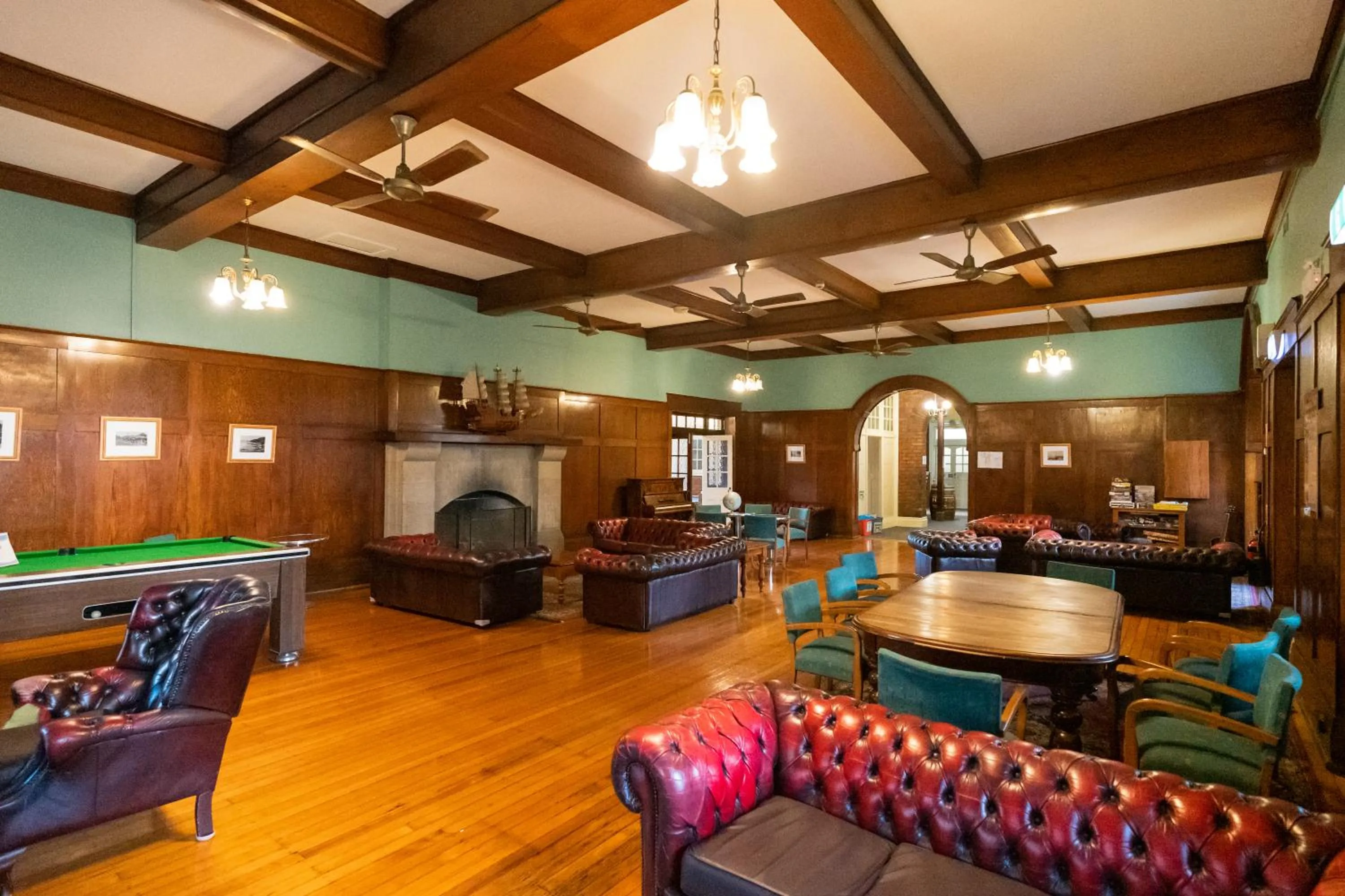 Lounge or bar in YHA Newcastle Beach