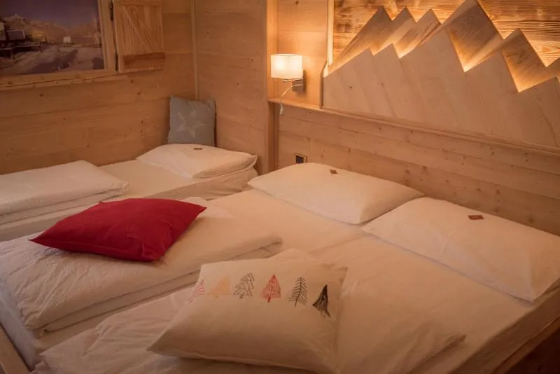 Bedroom, Bed in Garni Le Prealpi