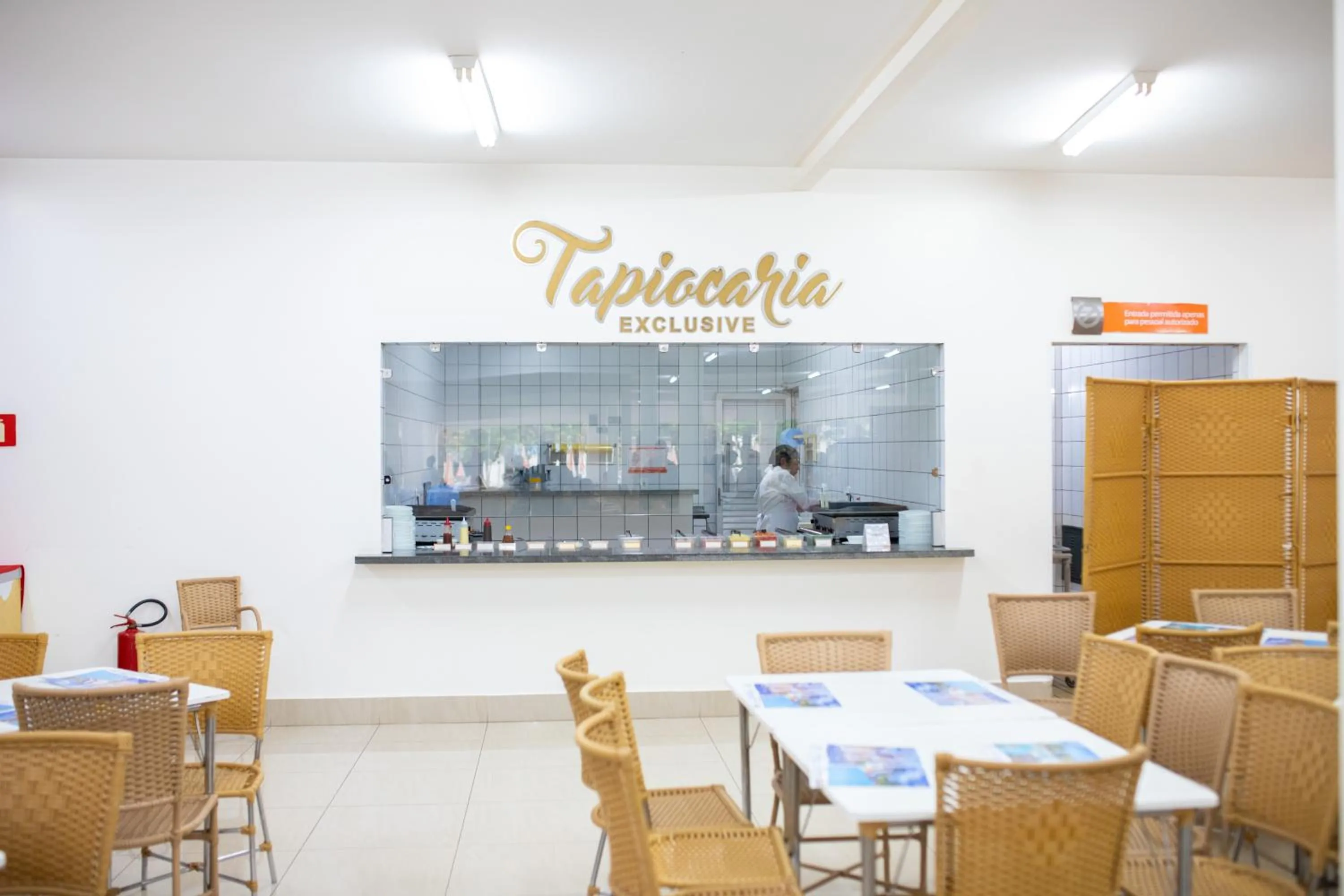 Restaurant/places to eat in DIROMA EXCLUSIVE - BVTUR