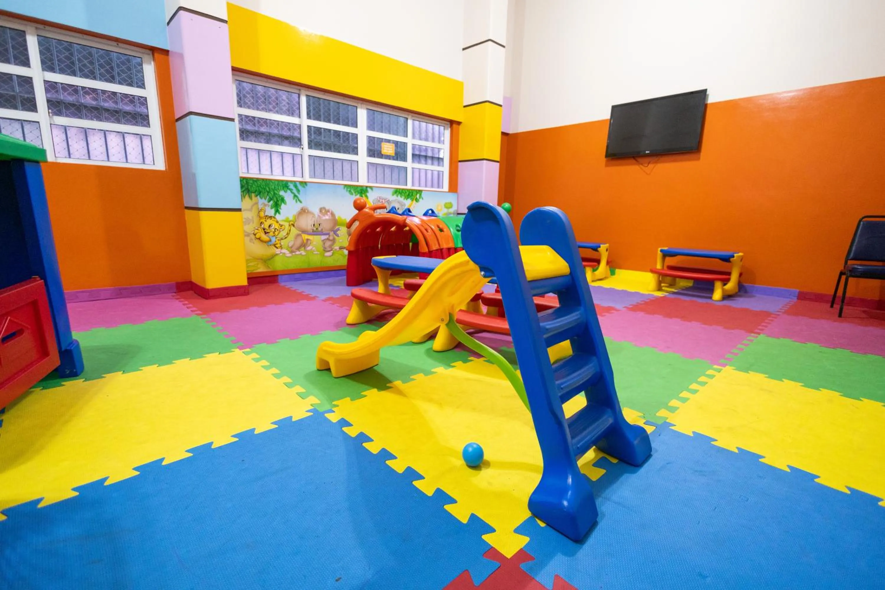 DIROMA EXCLUSIVE - BVTUR