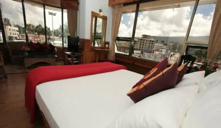 Photo of the whole room in Hotel Centre Point