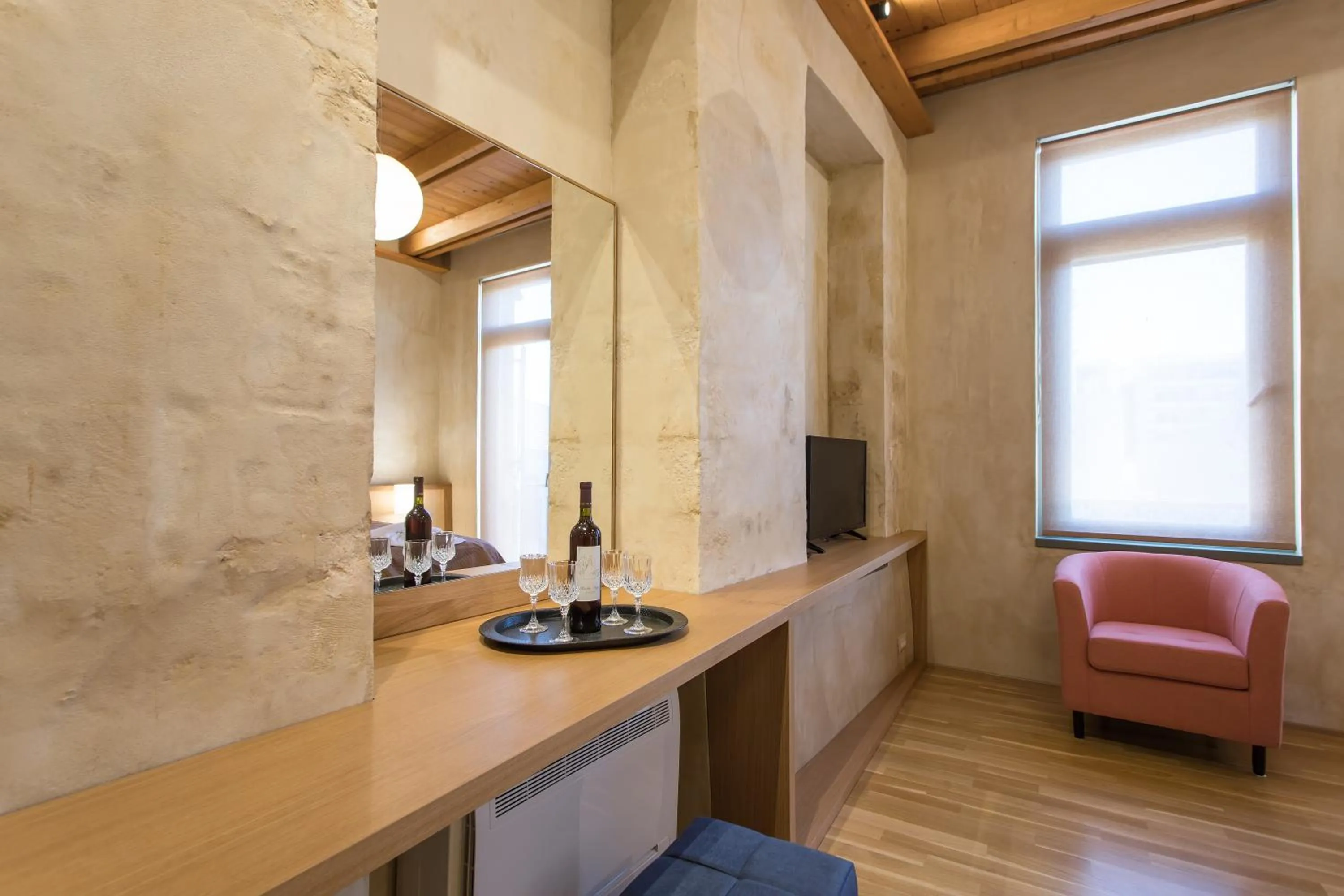 TV and multimedia in Polixeny's Suites