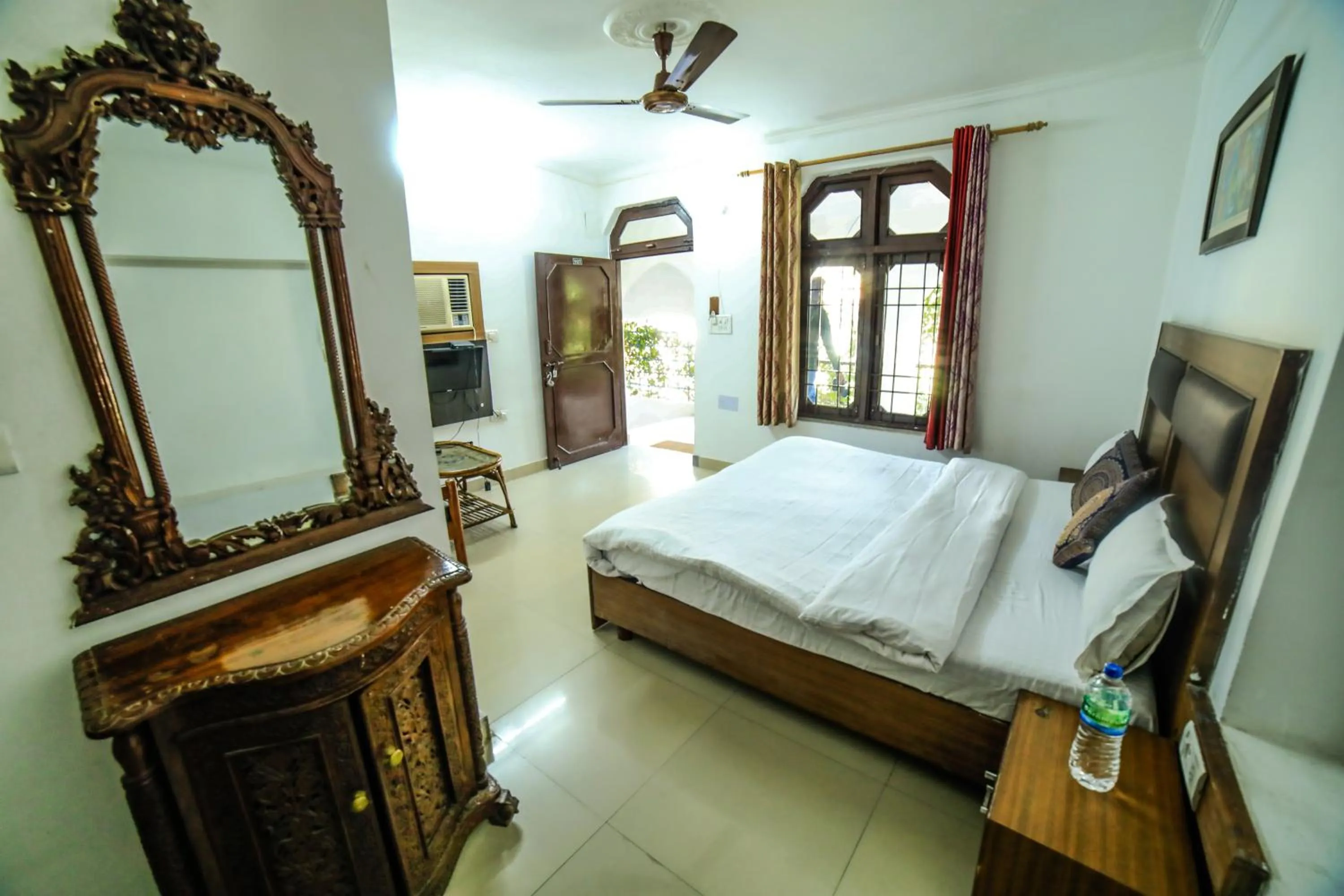 Bed in Swiss Cottage and Spa by Salvus