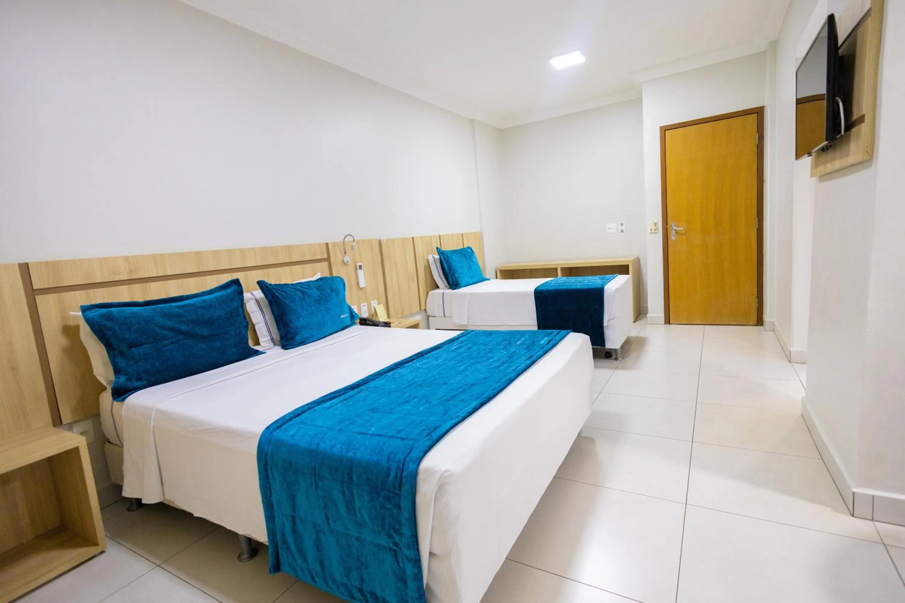 Bed in HOT SPRINGS HOTEL - BVTUR