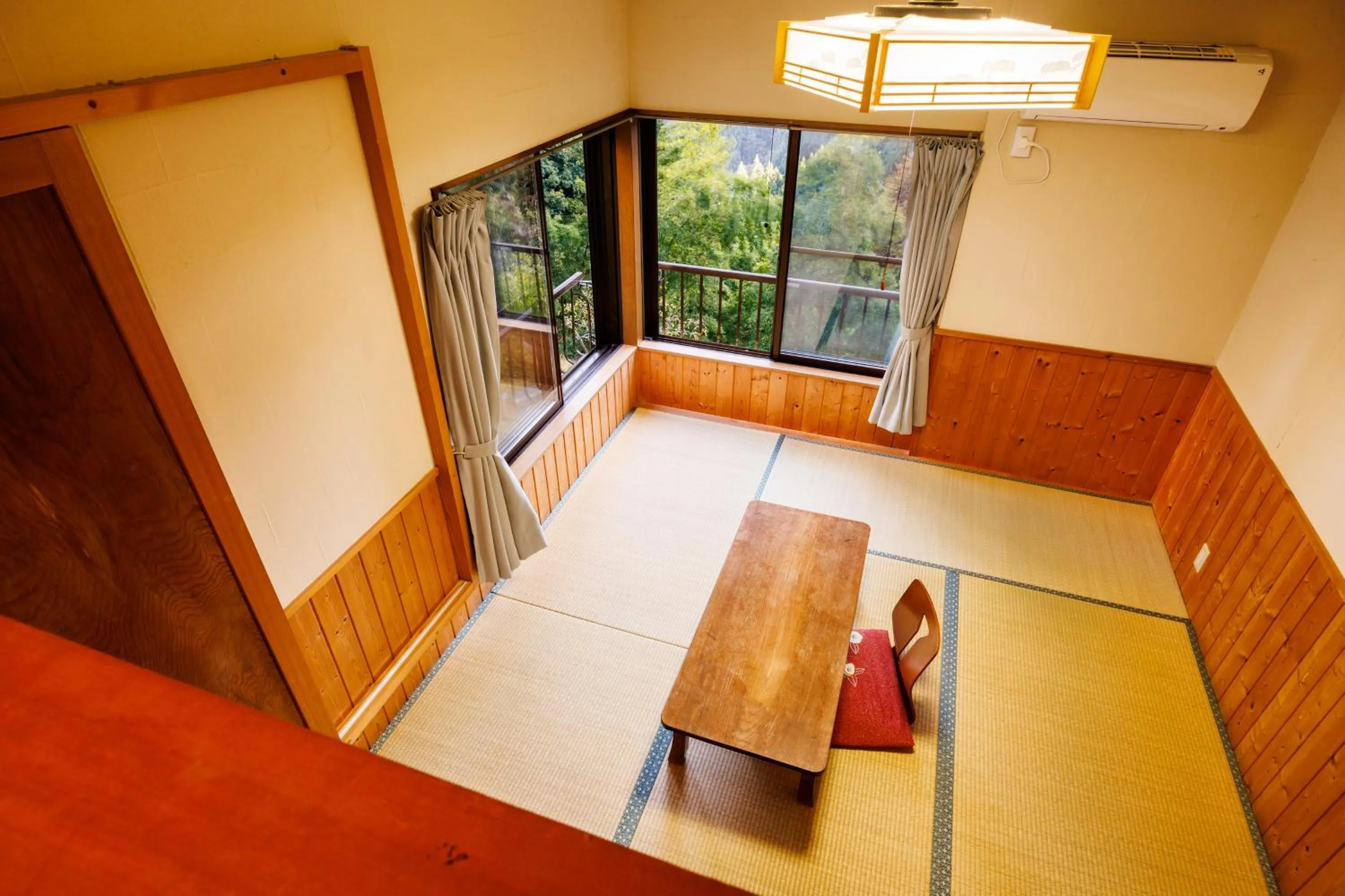 Shukubo Komadori-Sanso