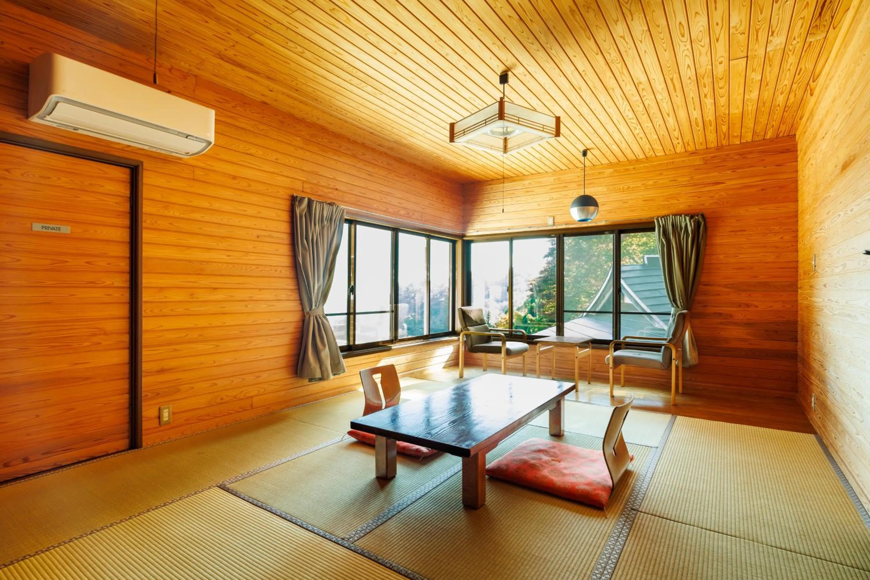 Shukubo Komadori-Sanso