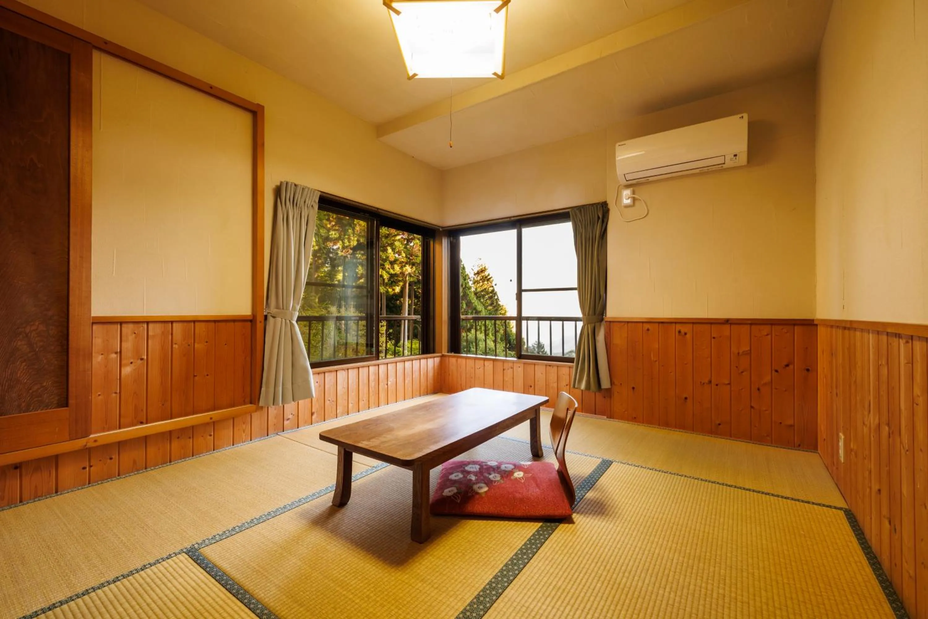 Shukubo Komadori-Sanso