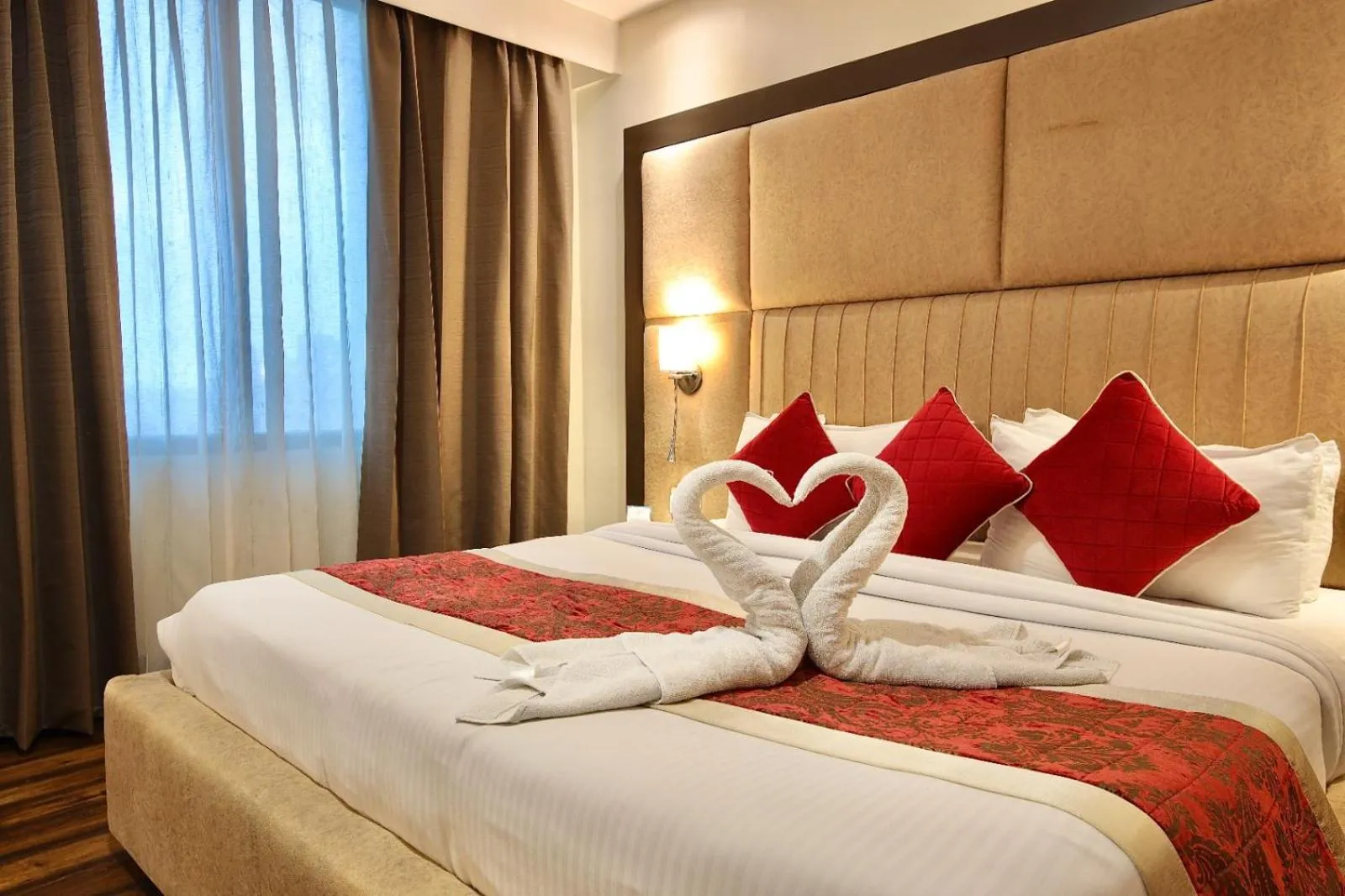 Bedroom, Bed in Hotel Harmony Inn