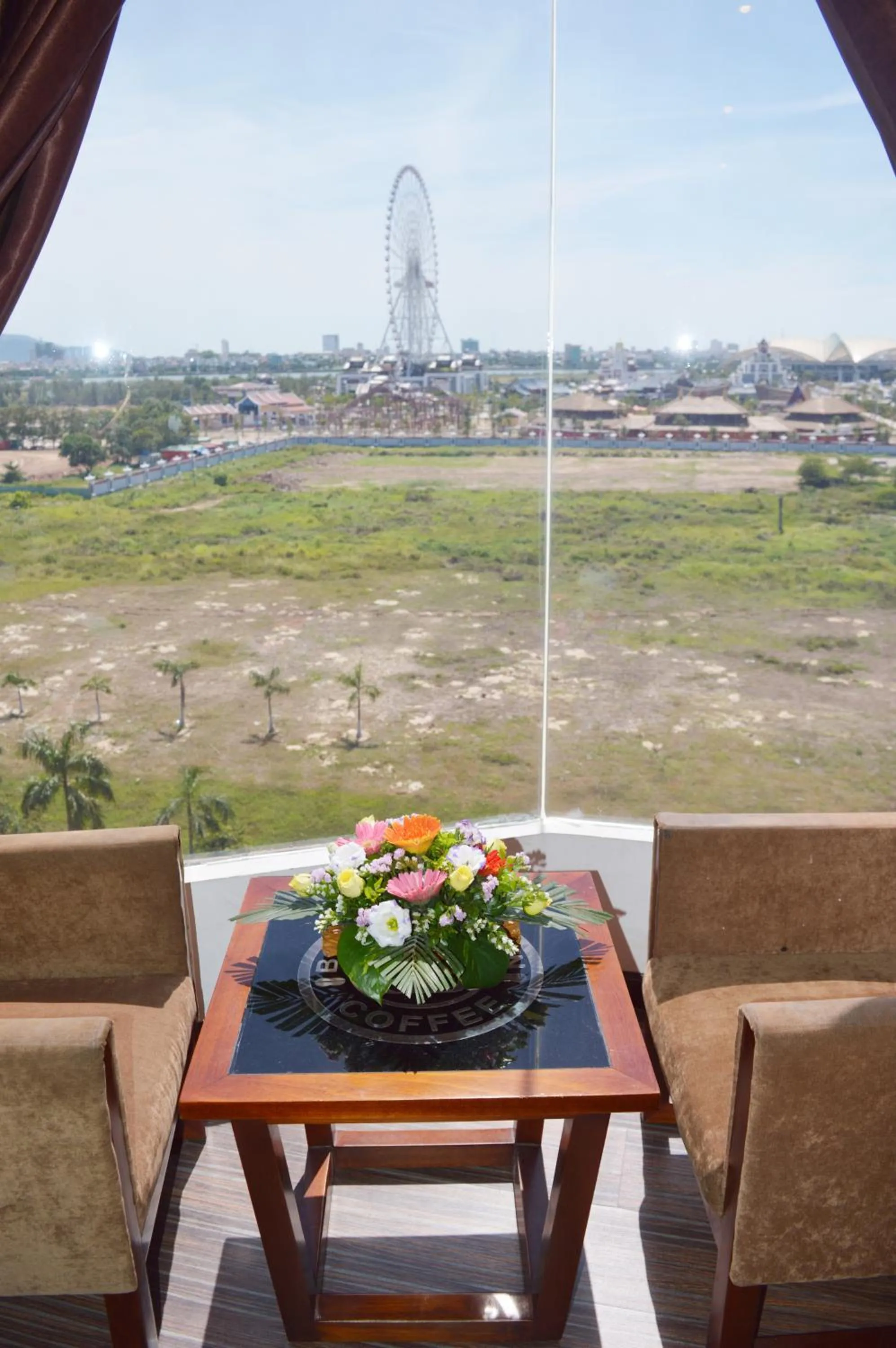 Landmark view in Brown Bean 2 Hotel