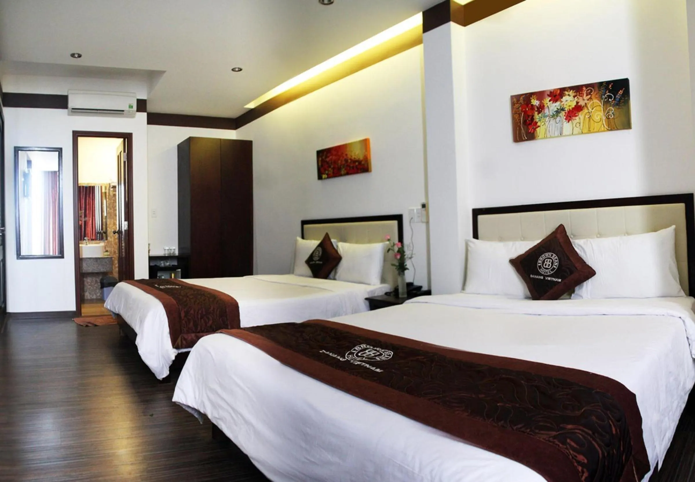 Living room, Bed in Brown Bean 2 Hotel