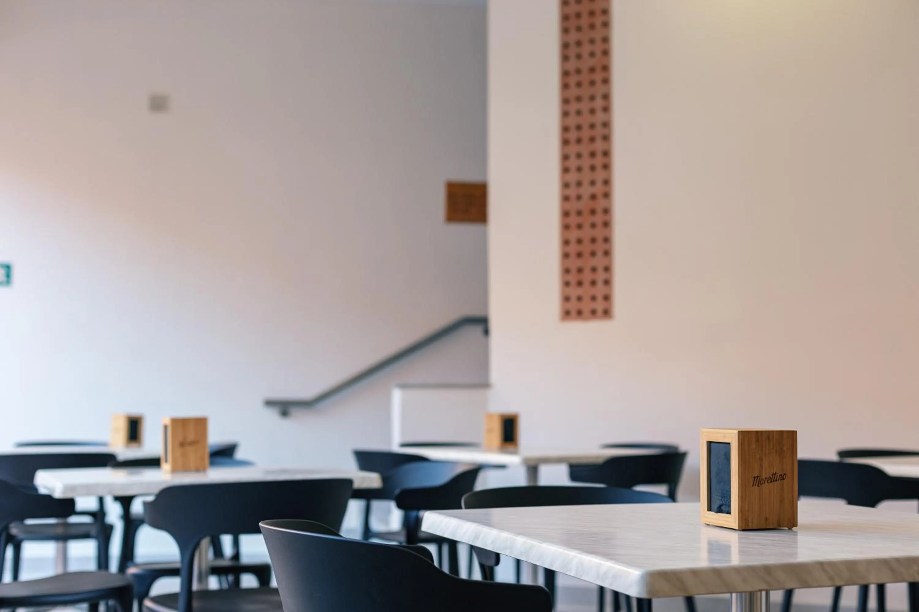 Restaurant/places to eat in Aristea Hotel