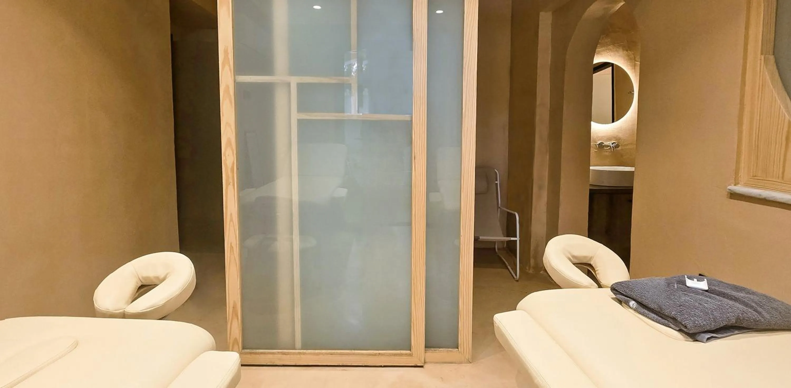 Massage in Aristea Hotel