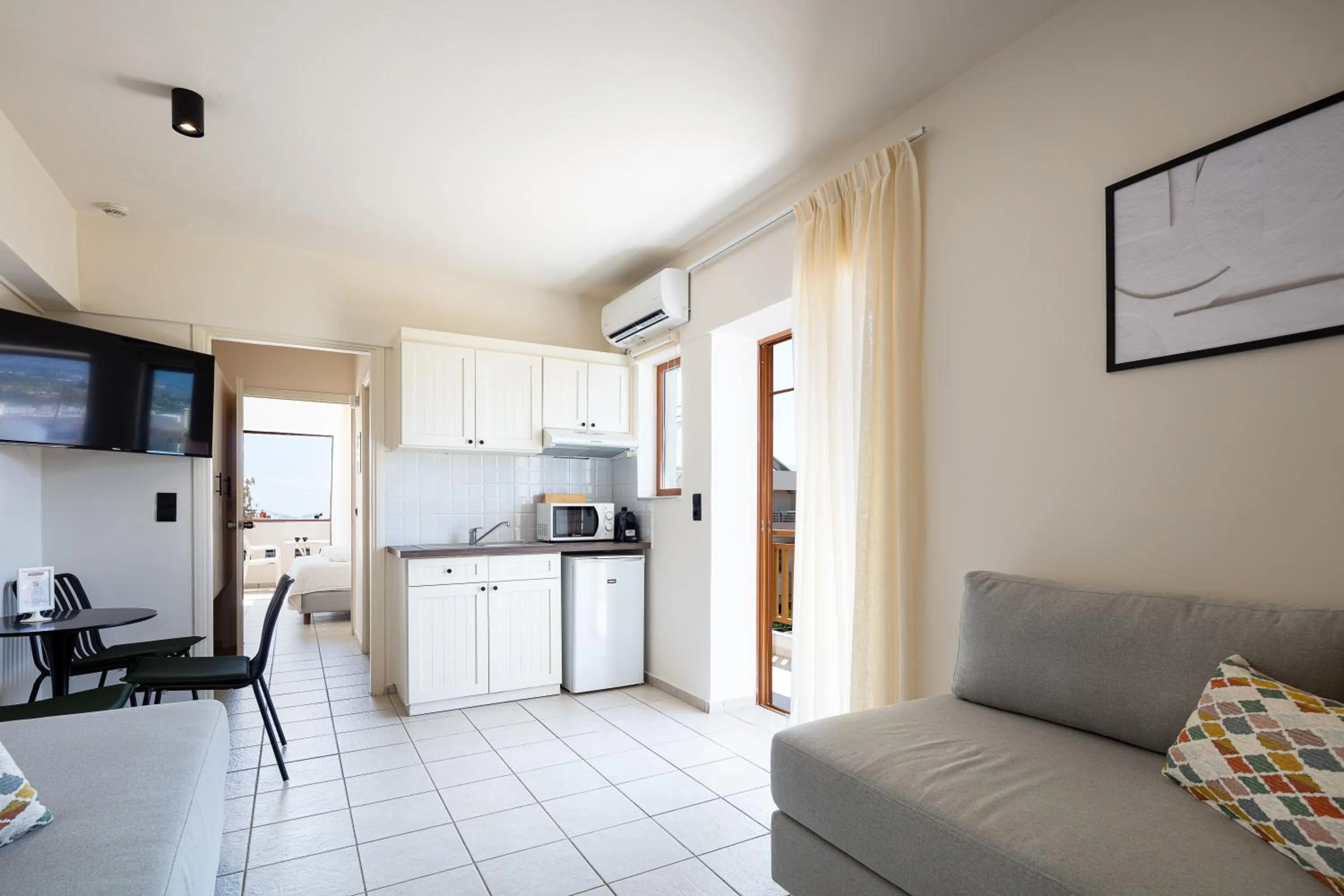 Kitchen or kitchenette in Aristea Hotel
