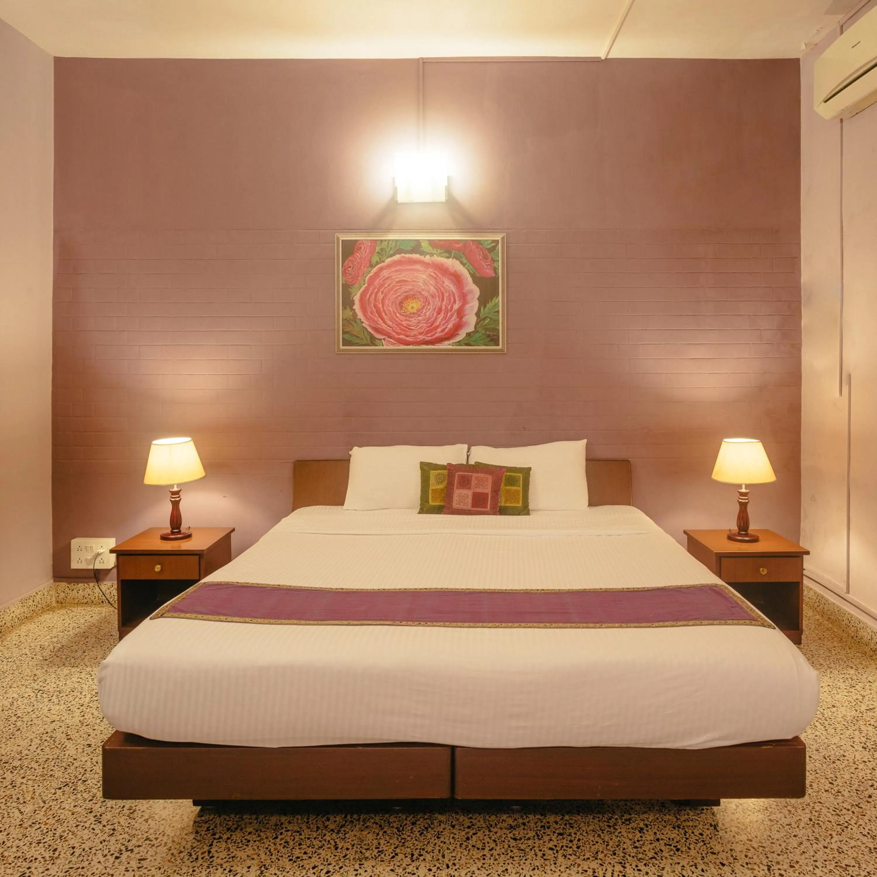 Bedroom, Bed in Hanu Reddy Residences Wallace Garden