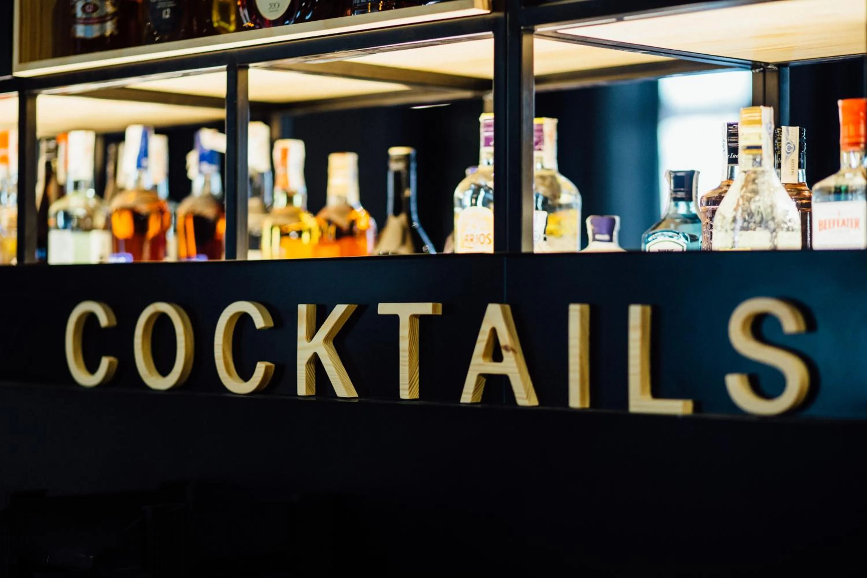 Restaurant/places to eat in Hotel Malcom and Barret