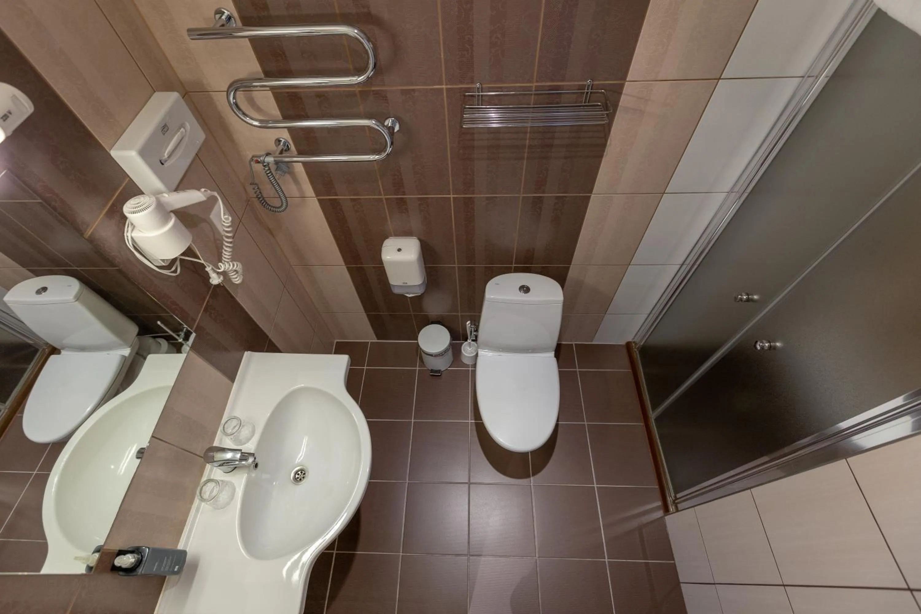 Shower in Aurora Hotel Klaipeda