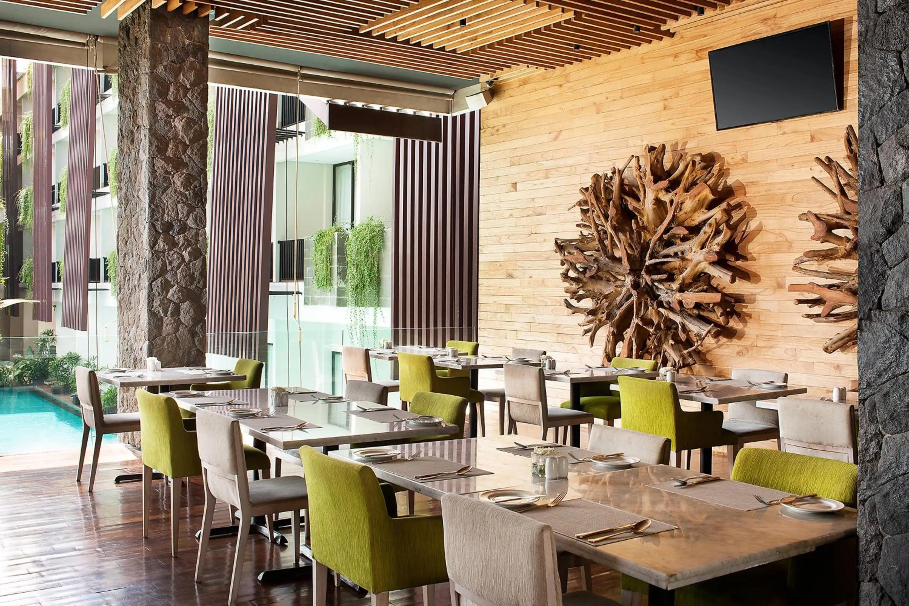 Restaurant/places to eat in Four Points by Sheraton Bali, Seminyak