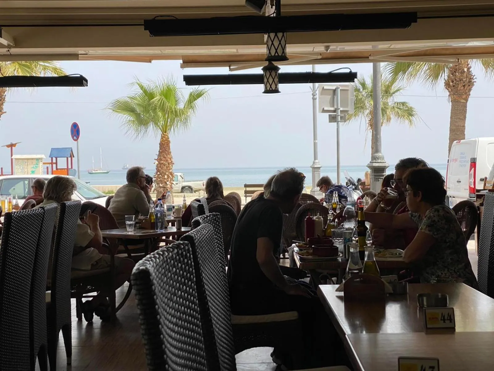 Restaurant/places to eat in Hai Hotel