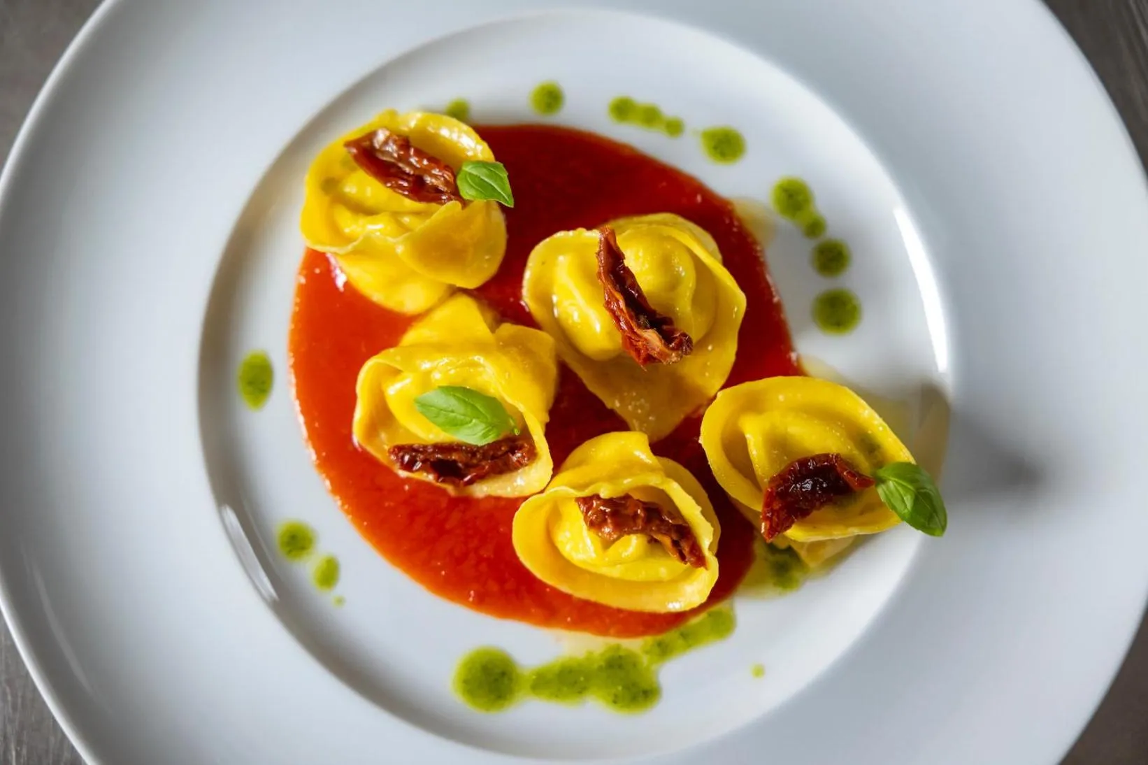 Restaurant/places to eat in Sport Hotel Cristal