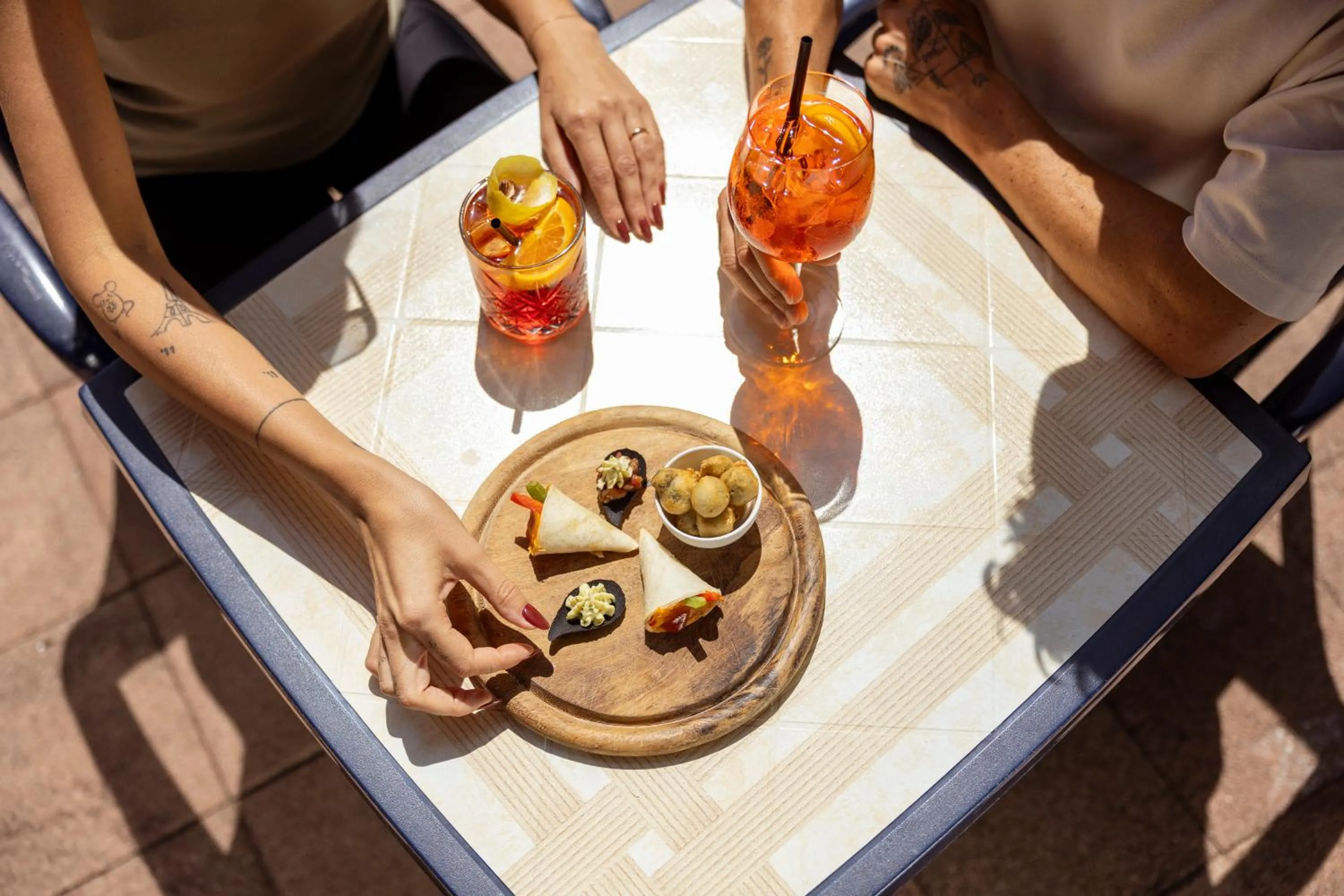 Restaurant/places to eat in Sport Hotel Cristal