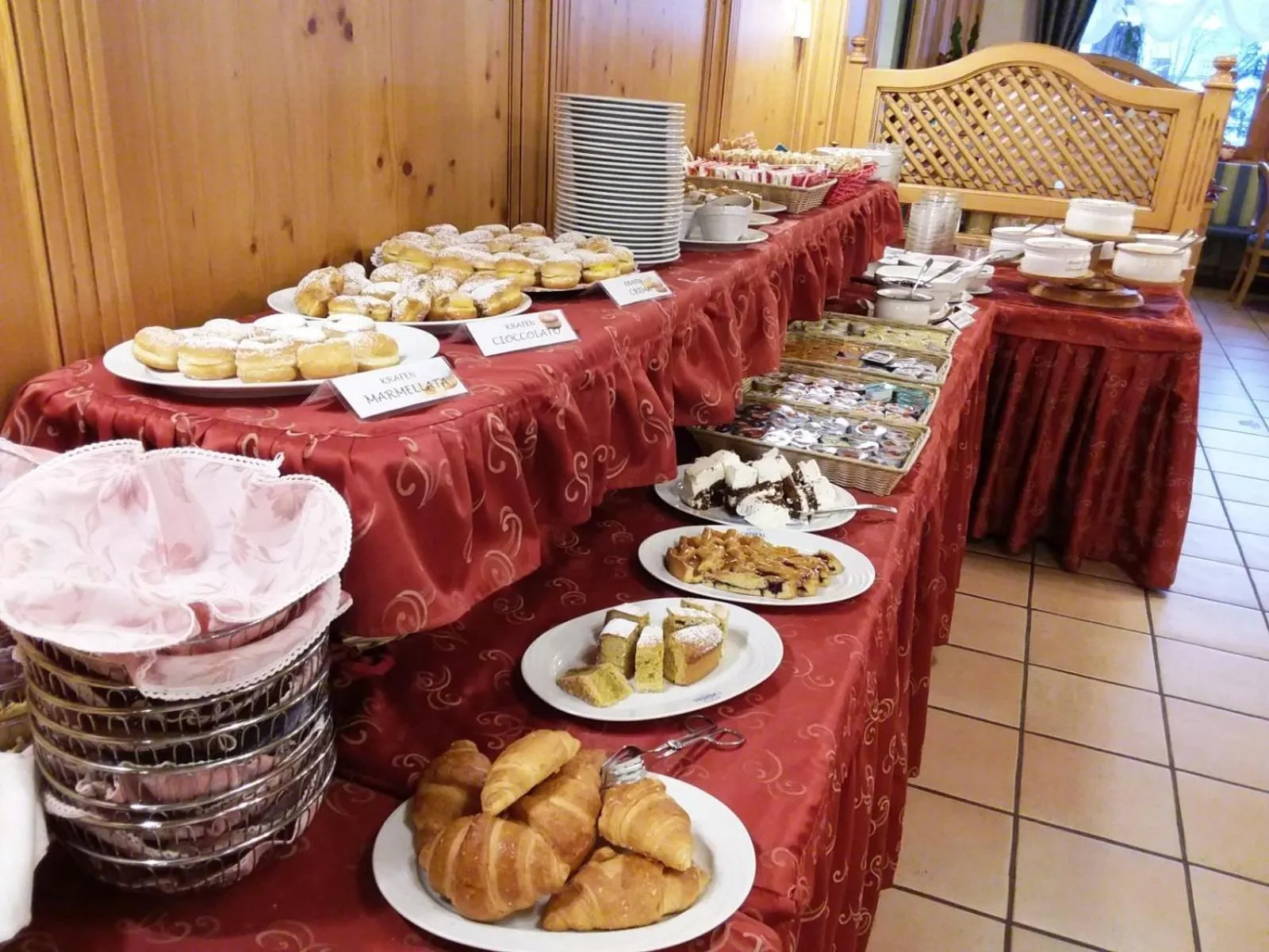 Food in Sport Hotel Cristal