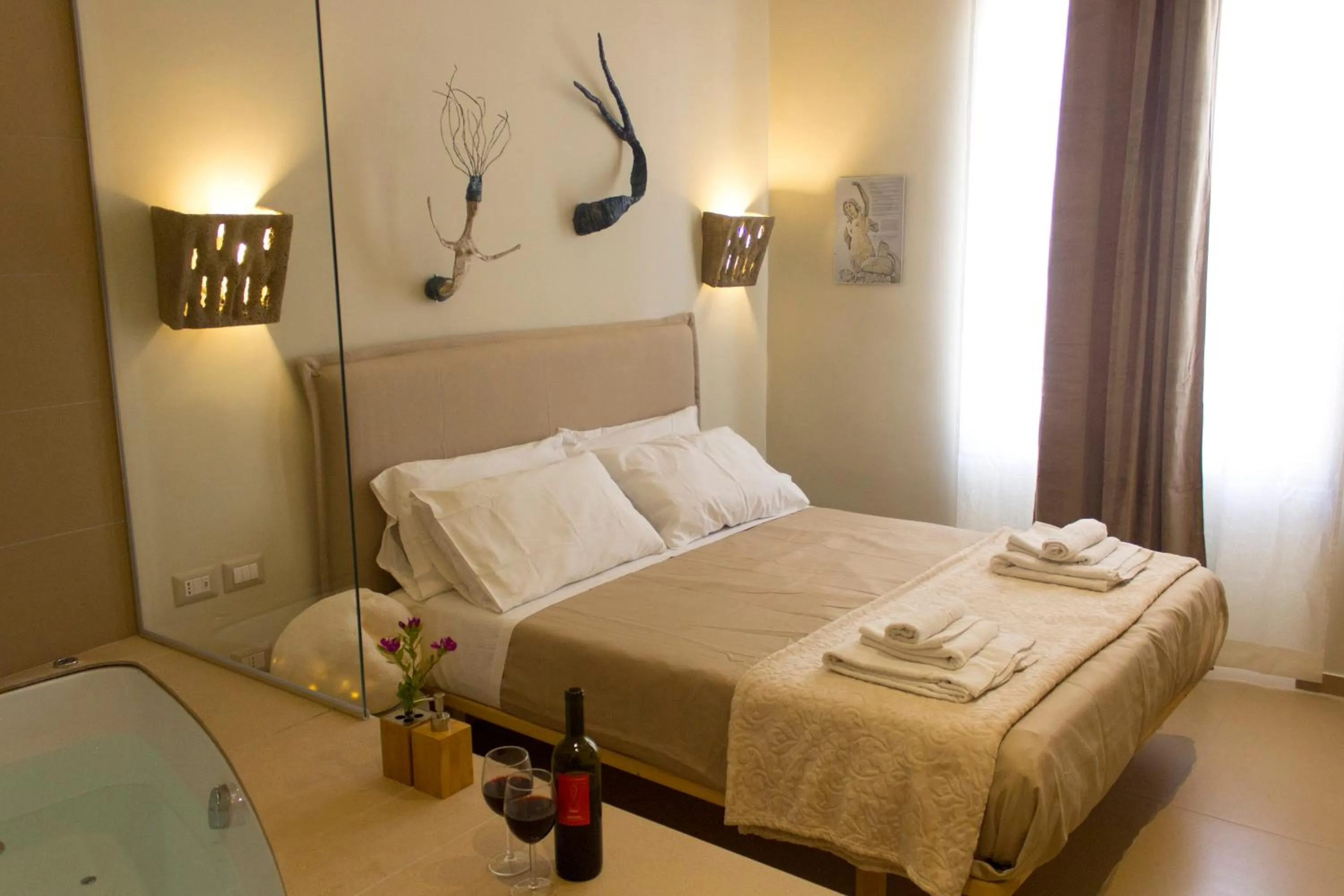 Photo of the whole room, Bed in Schiara