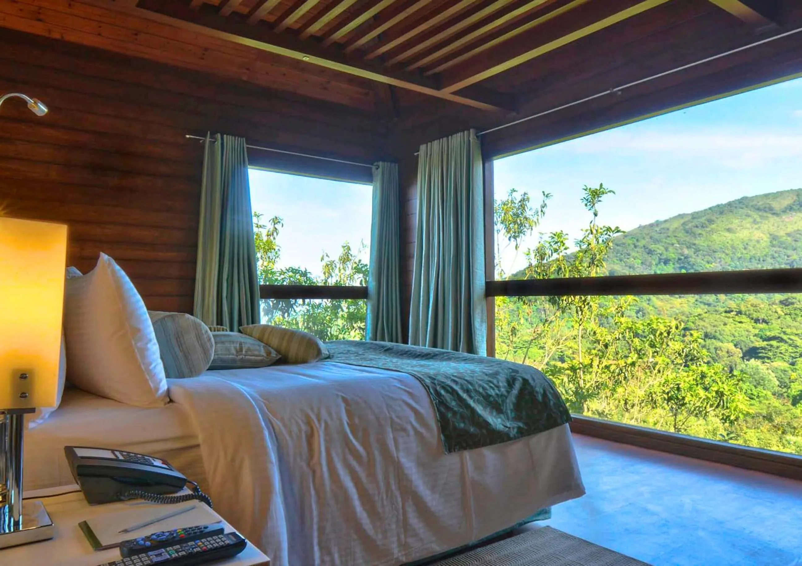 Bed in The Tamara Coorg