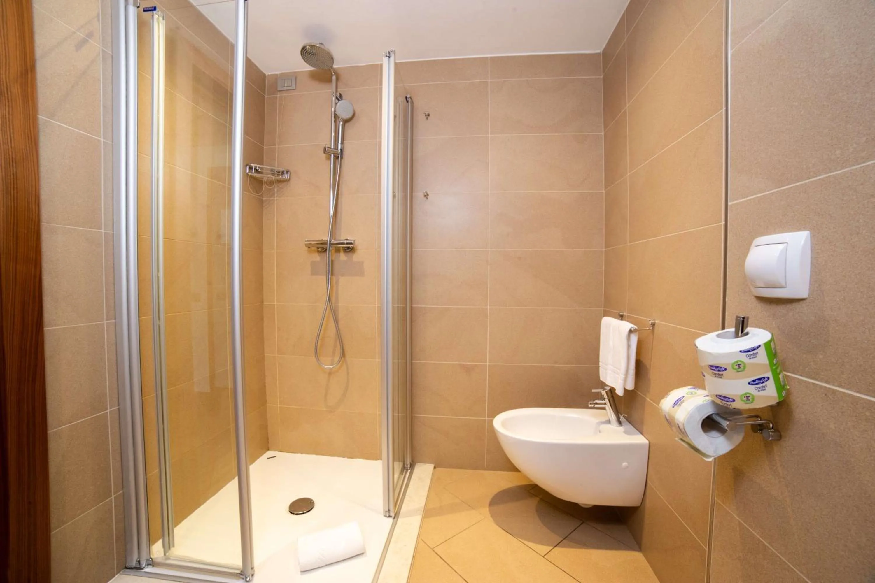 Bathroom in Best Western Hotel Adige