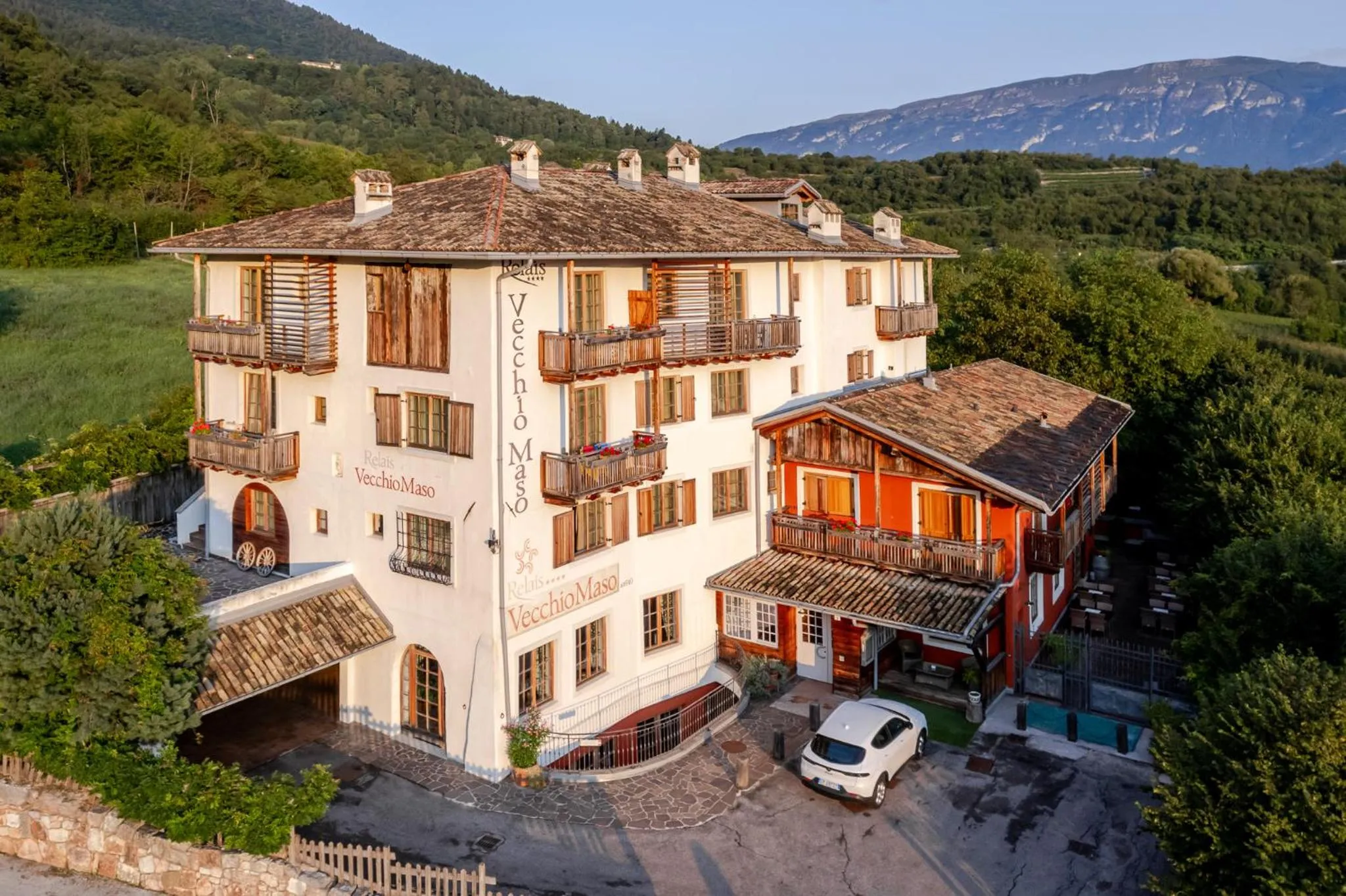 Property building in Hotel Relais Vecchio Maso
