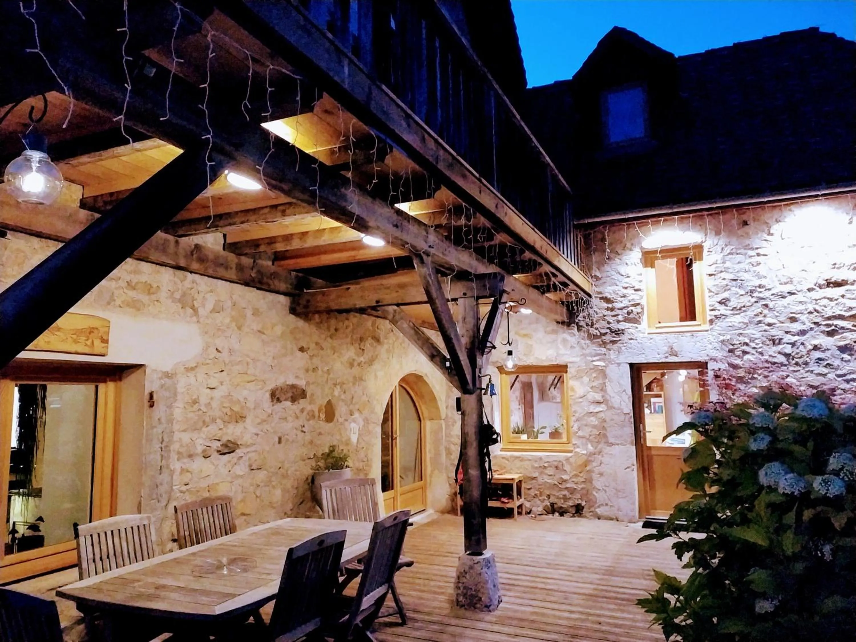 Property building in Le Valombré