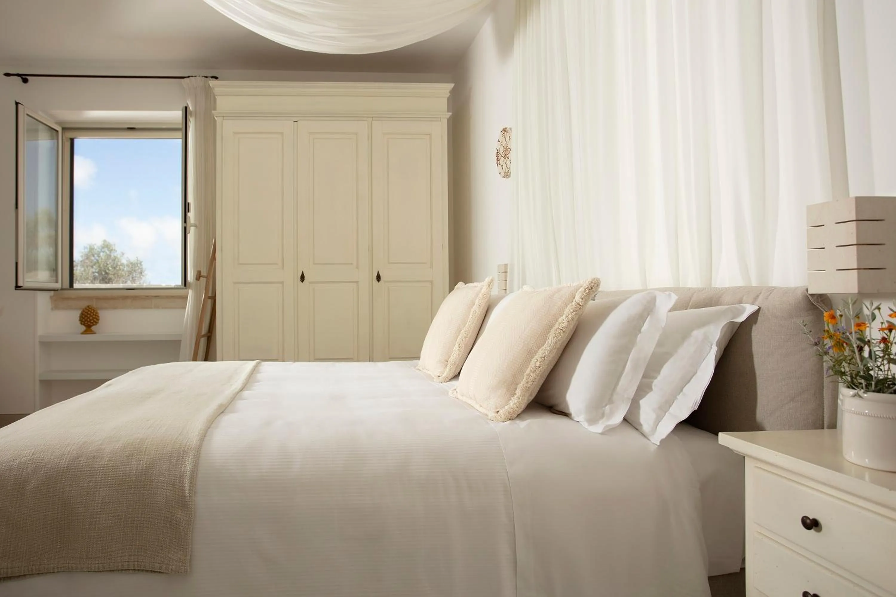 Bedroom, Bed in Borgo Mulino a Vento - Resort