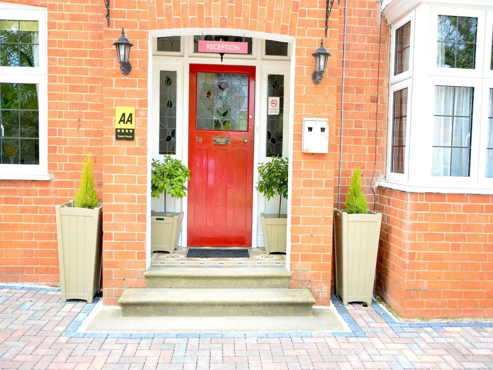 Facade/entrance in Ashlea Guest House