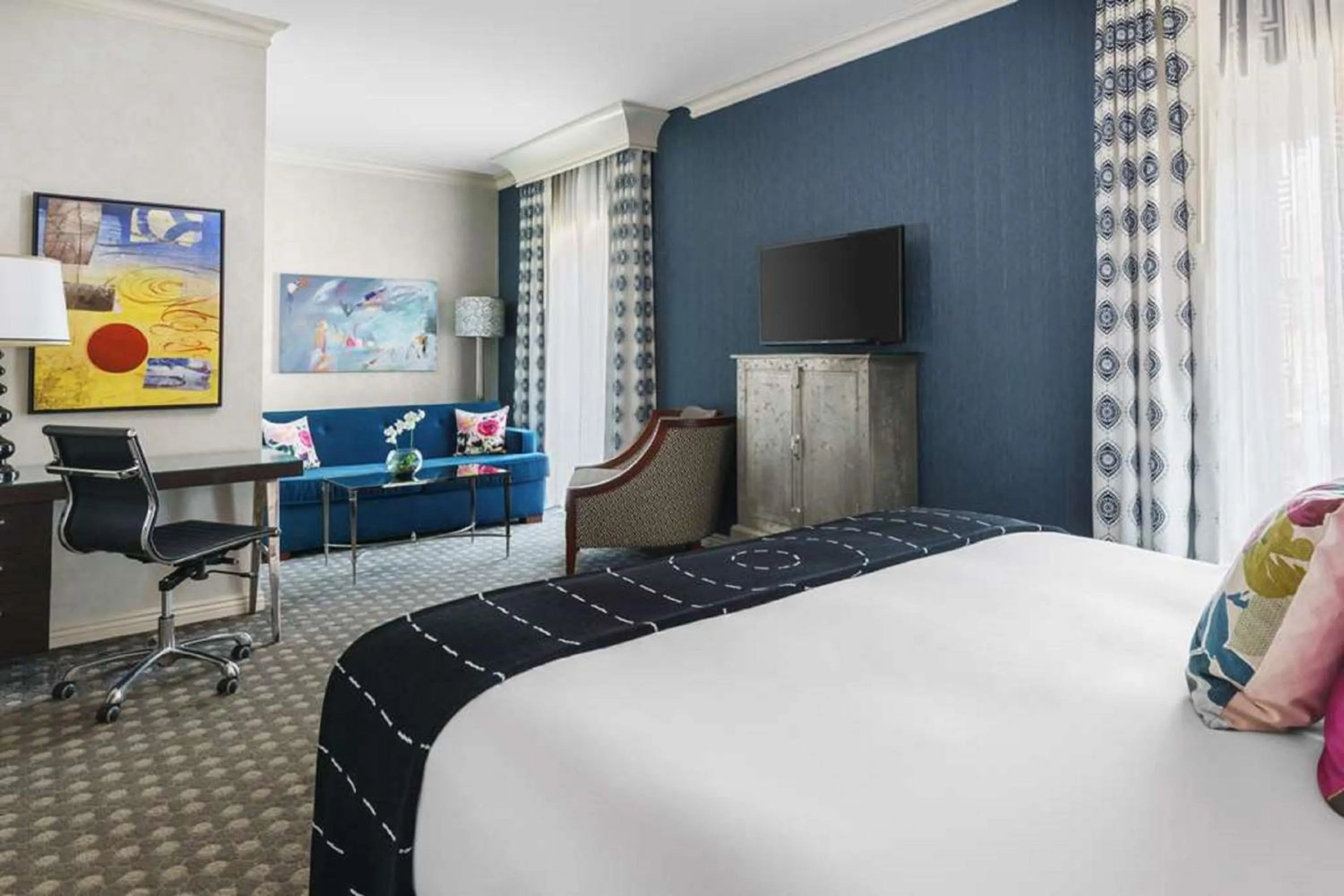 Bedroom, Bed in The Marker Union Square San Francisco