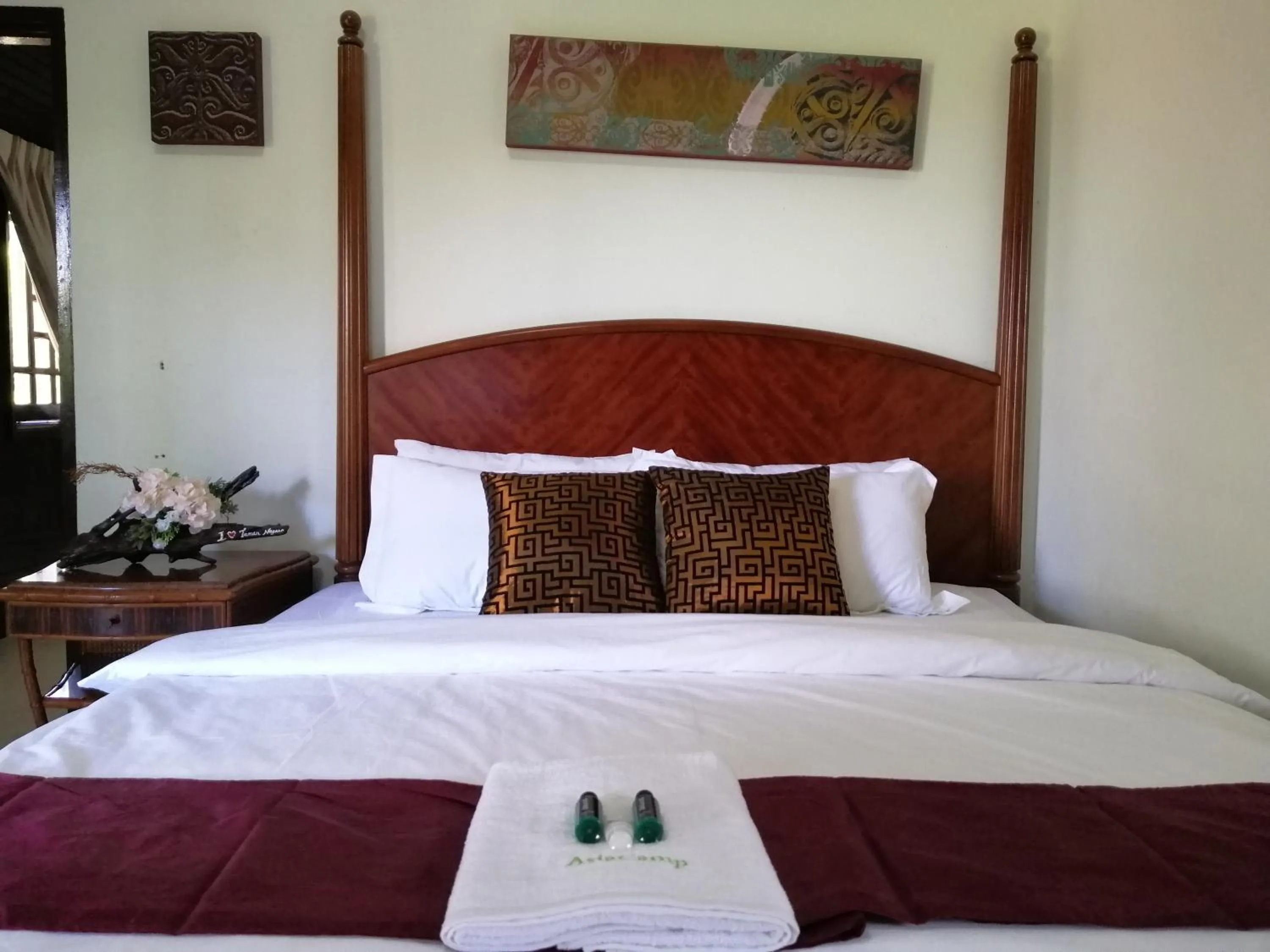 Bed in AsiaCamp Taman Negara Resort