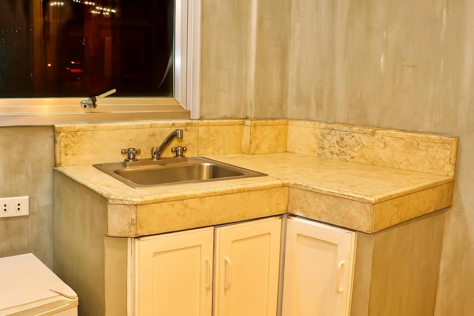 Property building in CONNECTOR Hostel