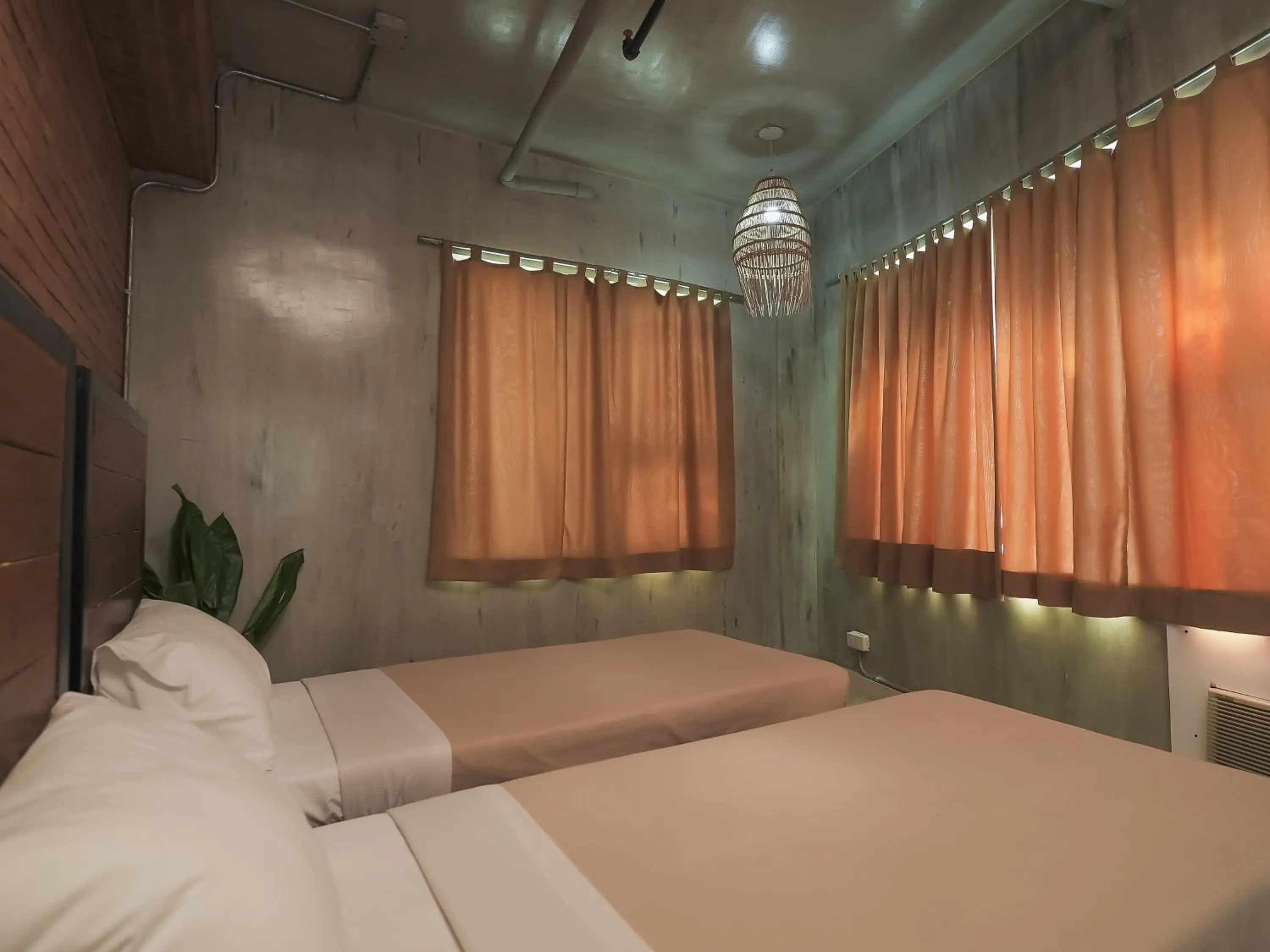 Photo of the whole room, Bed in WHITE BANANA Manila - NEW