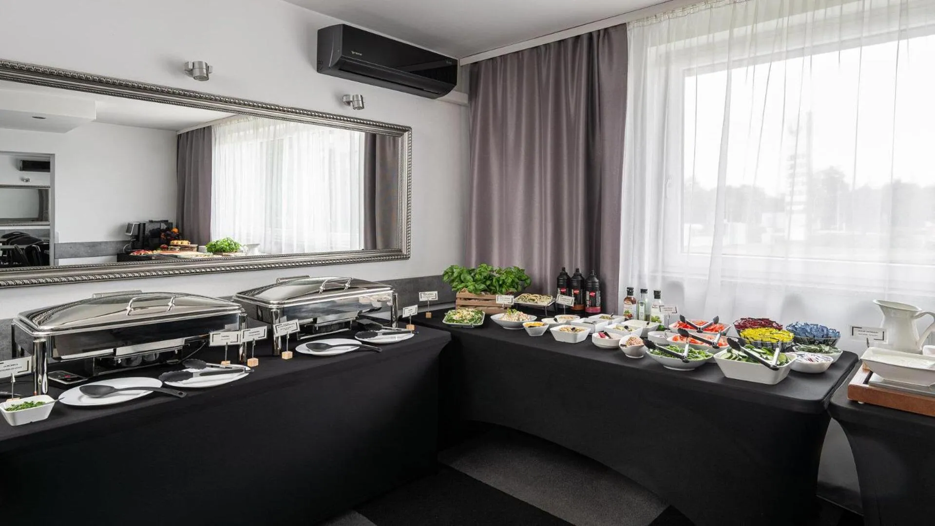 Meeting/conference room in B&B HOTEL Bytom