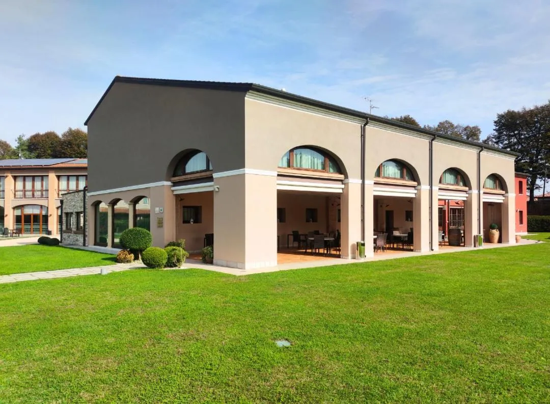 Property building in Tenuta Albertini