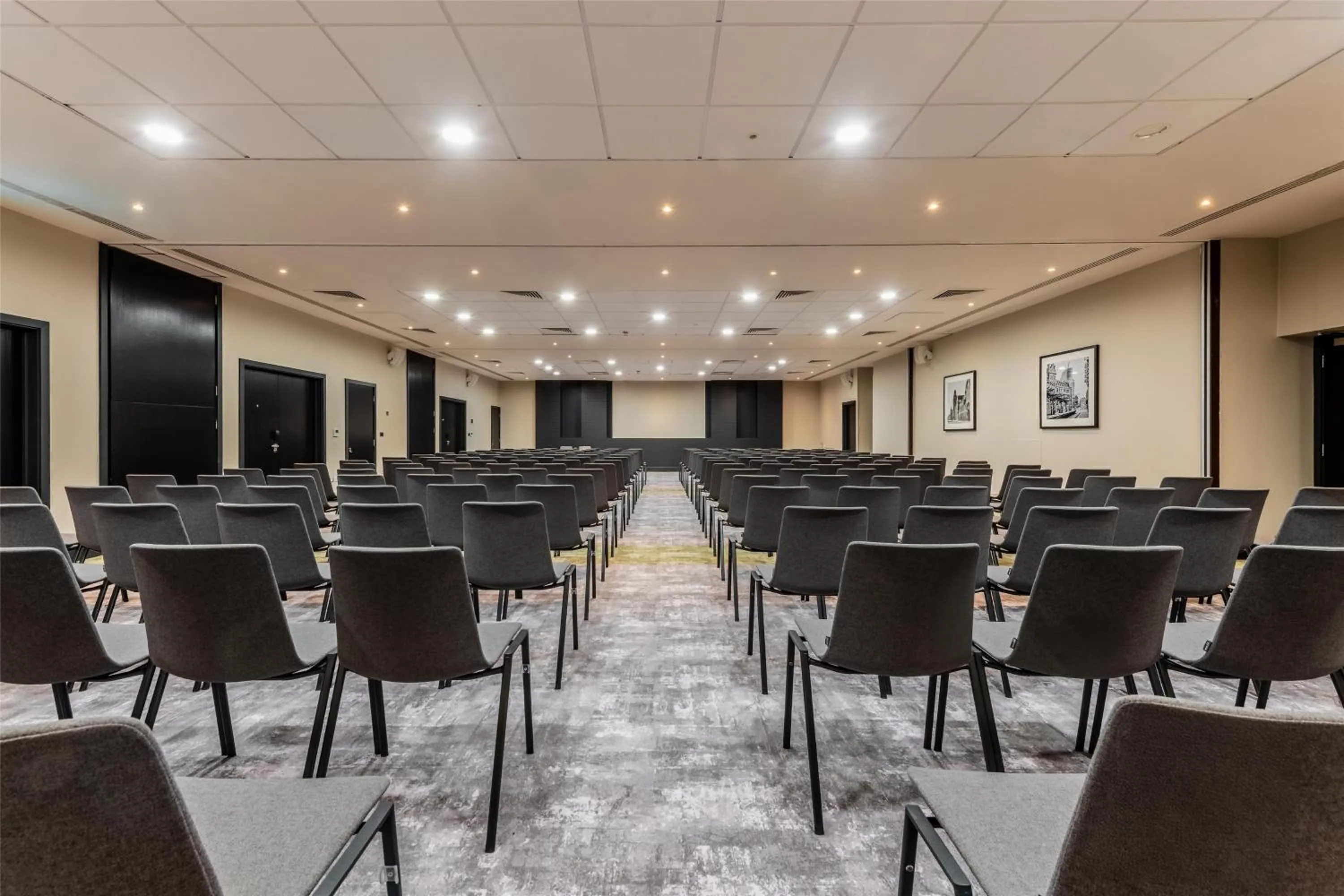 Meeting/conference room in Radisson Hotel Manchester City Centre, A Verified Net Zero Hotel