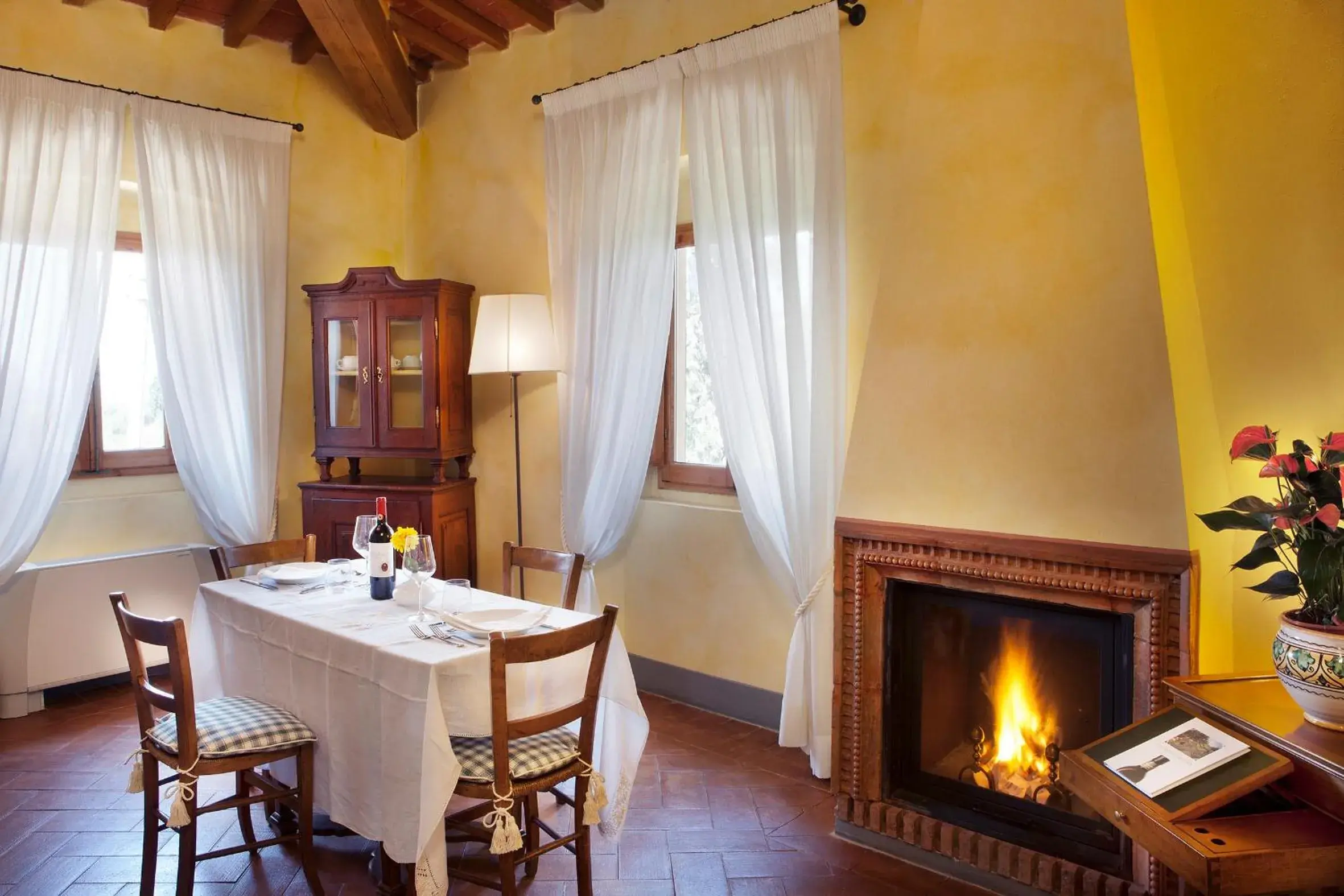 One Bedroom Apartment in La Capannaccia One Bedroom Apartment in La Capannaccia