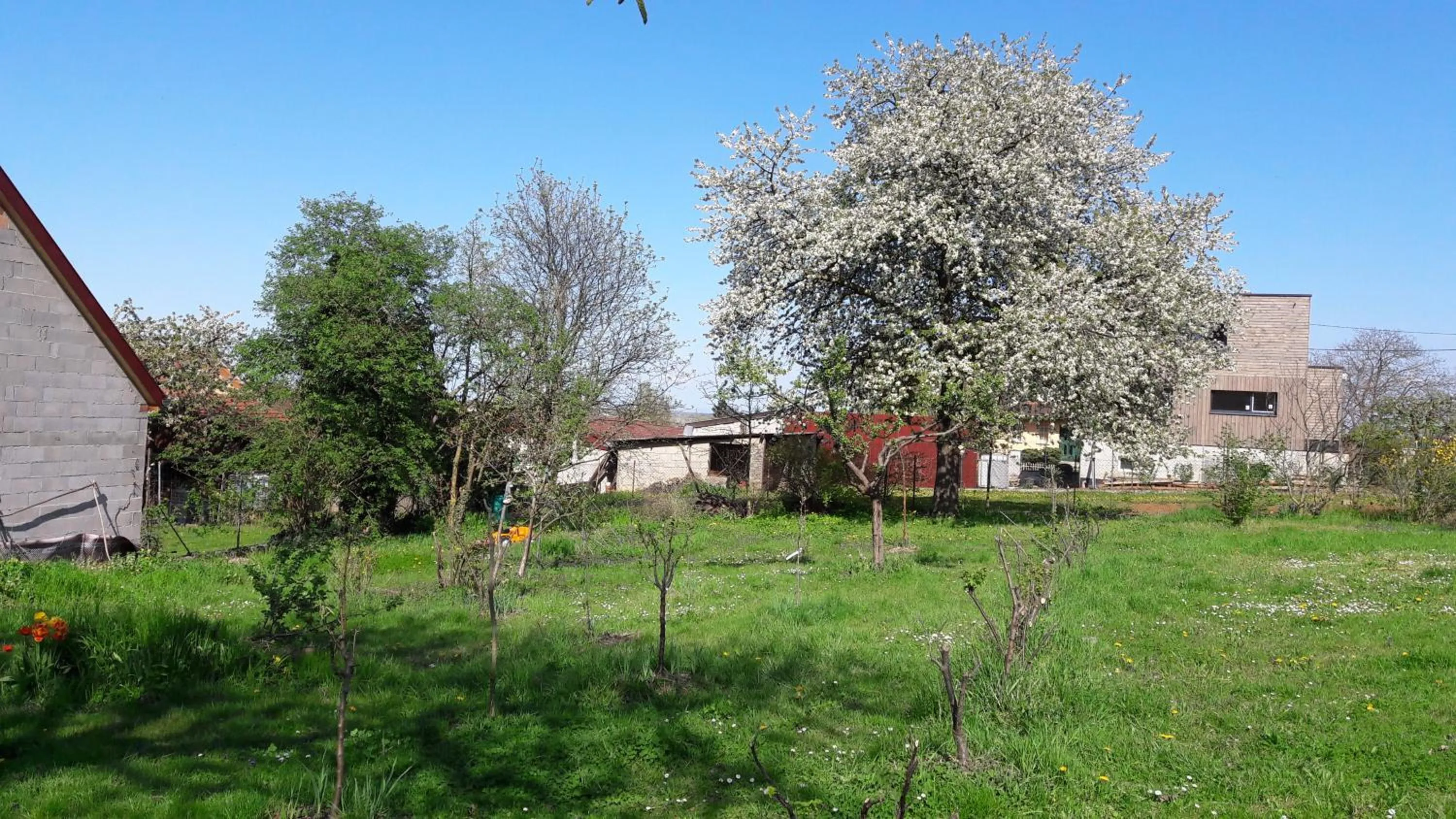 Spring in Gîte et Chambres d'hôtes, l'Erable