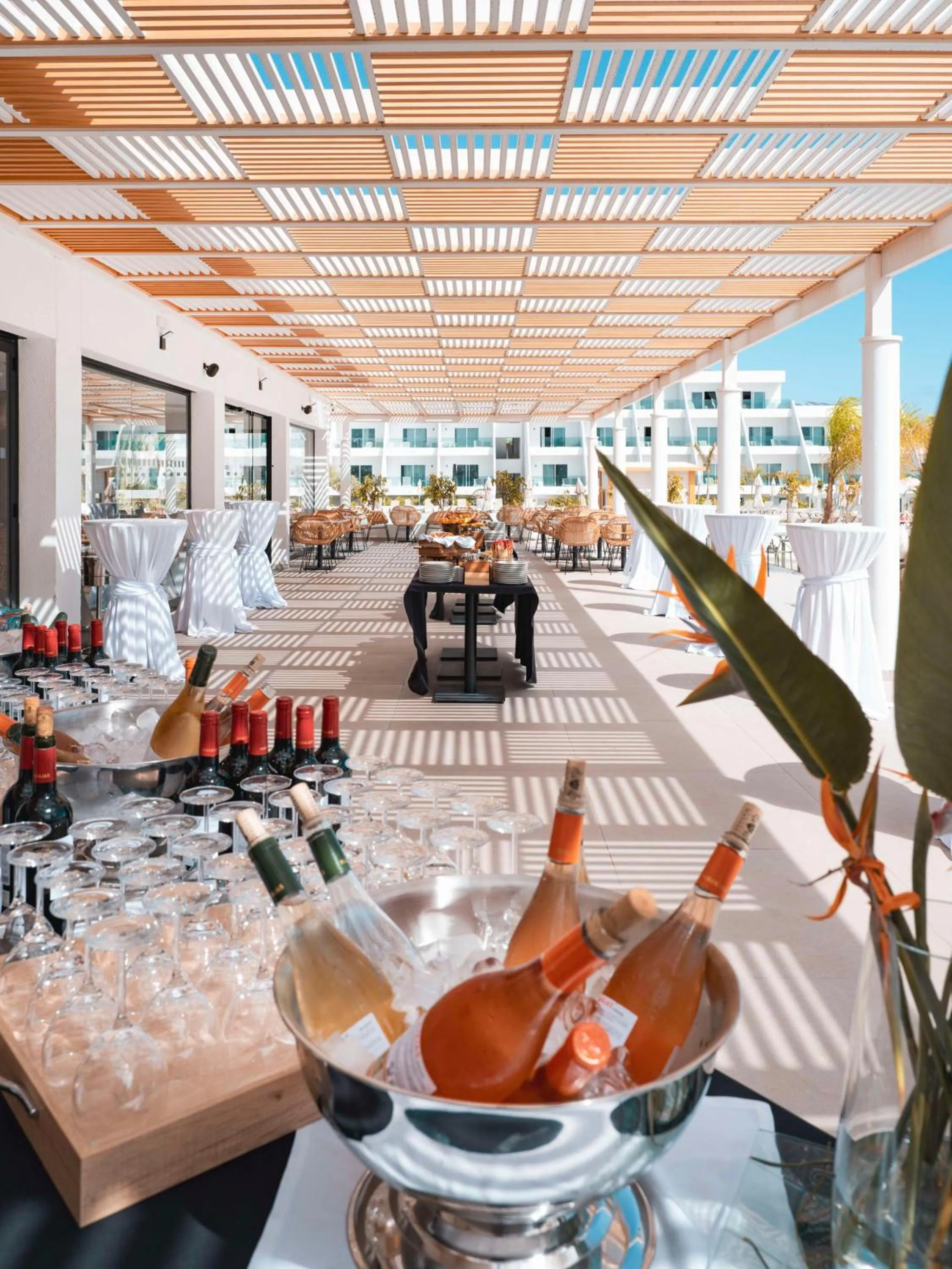 Food and drinks in Radisson Blu Resort, Lanzarote Adults Only