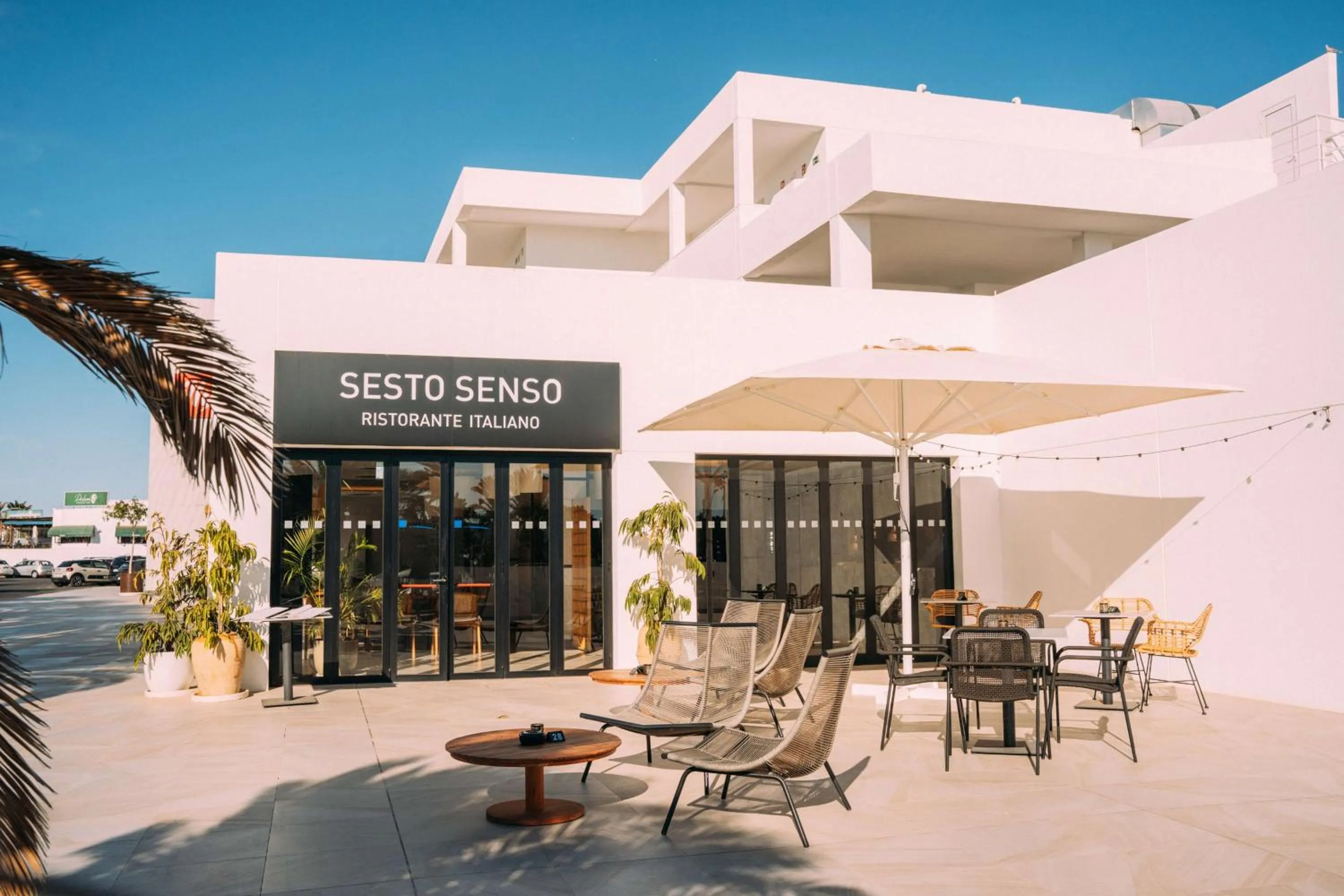 Restaurant/places to eat in Radisson Blu Resort, Lanzarote Adults Only
