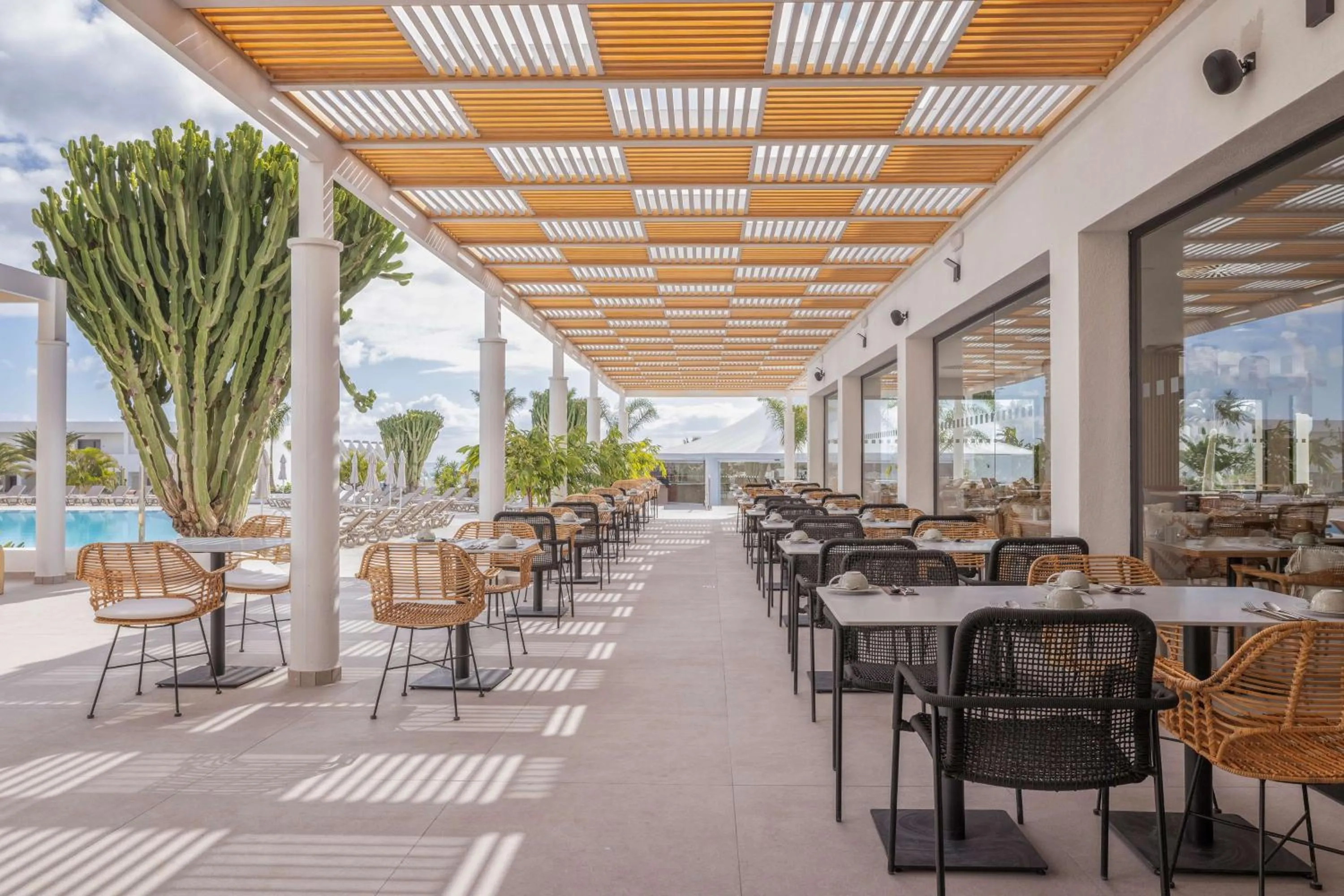 Restaurant/places to eat in Radisson Blu Resort, Lanzarote Adults Only