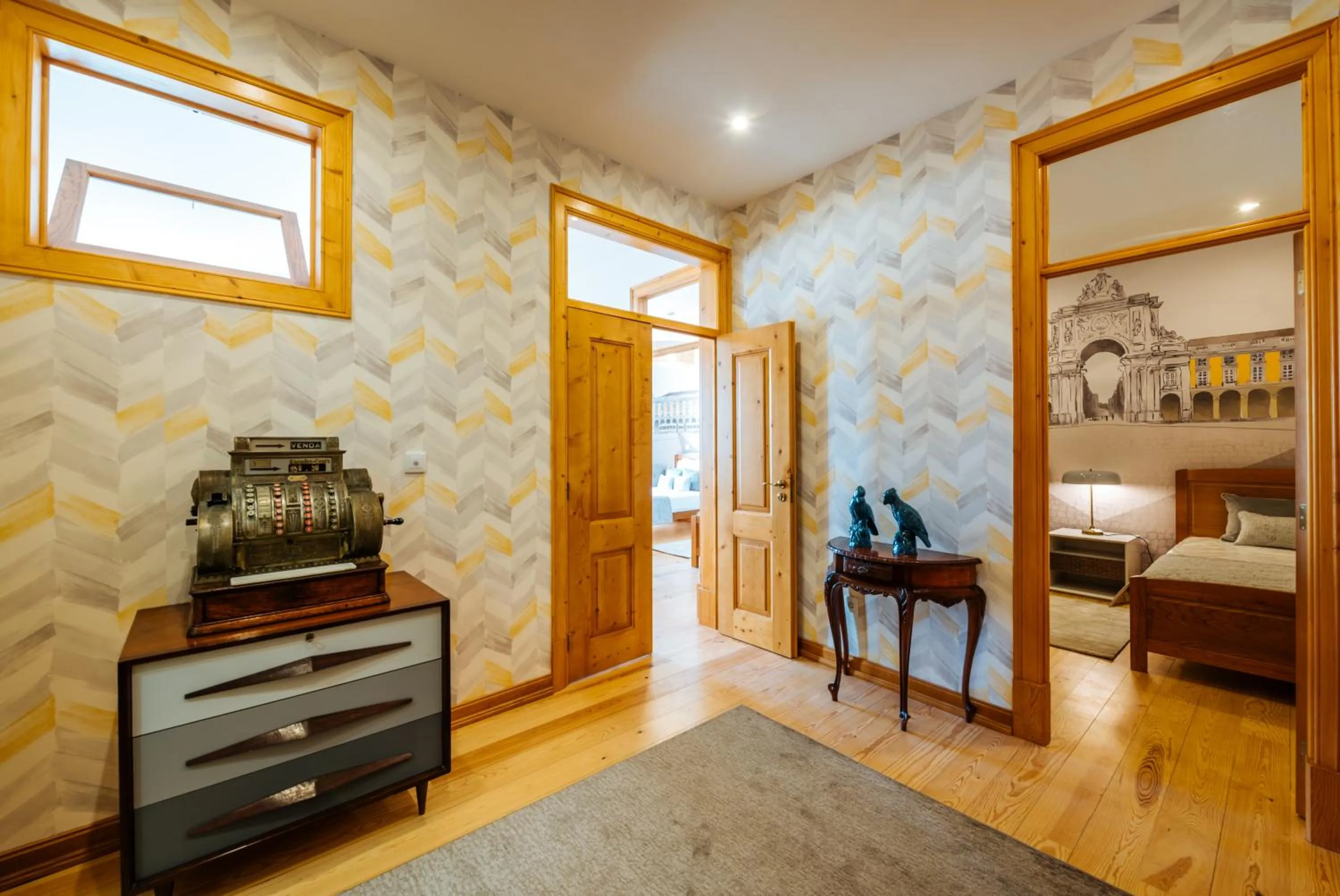 Decorative detail, Bed in Varandas de Lisboa - Tejo River Apartments & Rooms