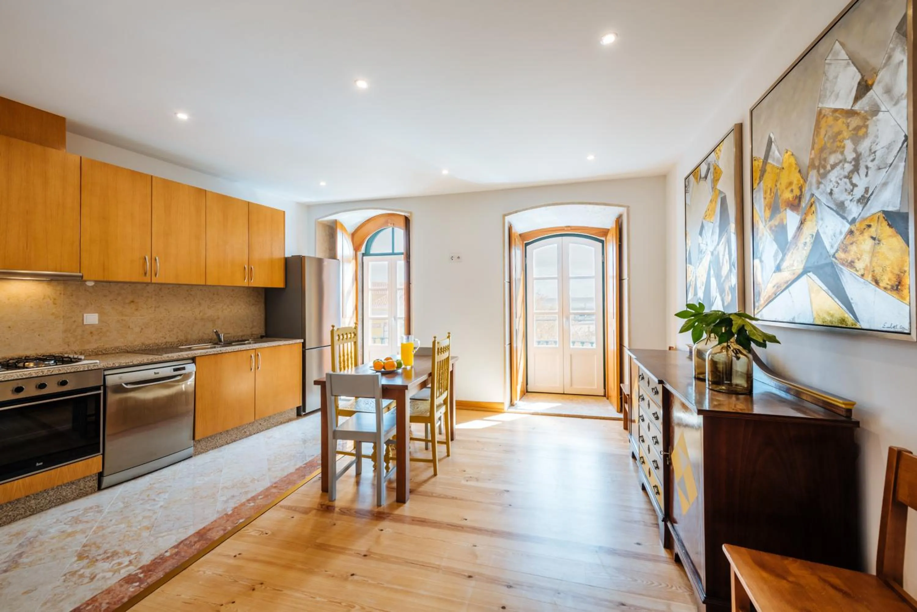 Kitchen or kitchenette in Varandas de Lisboa - Tejo River Apartments & Rooms