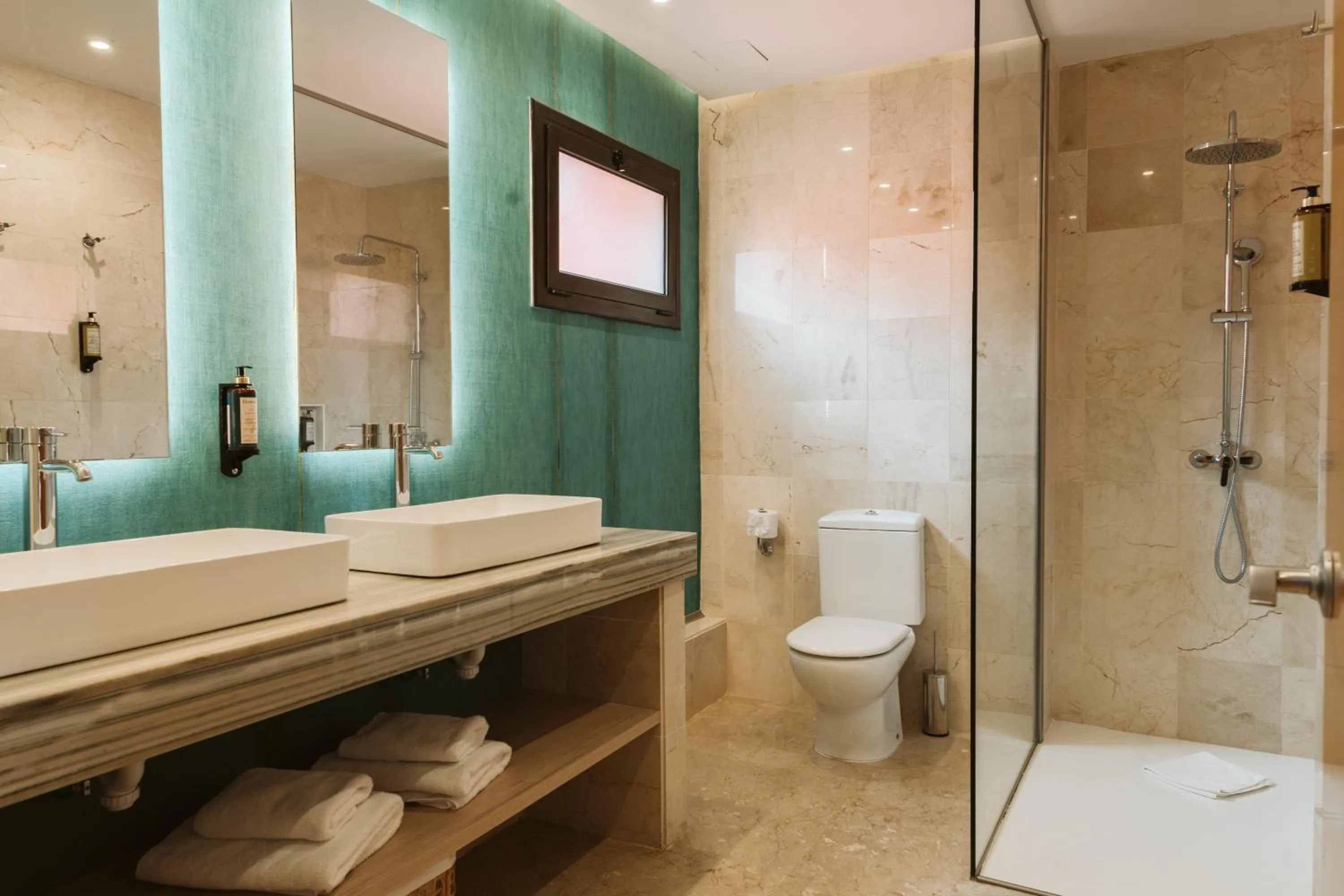 Bathroom in Serenity Amadores