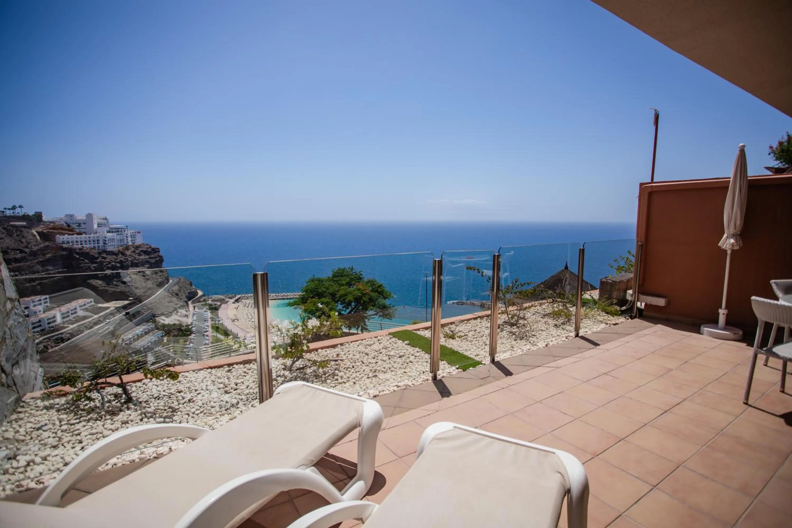 Patio in Serenity Amadores