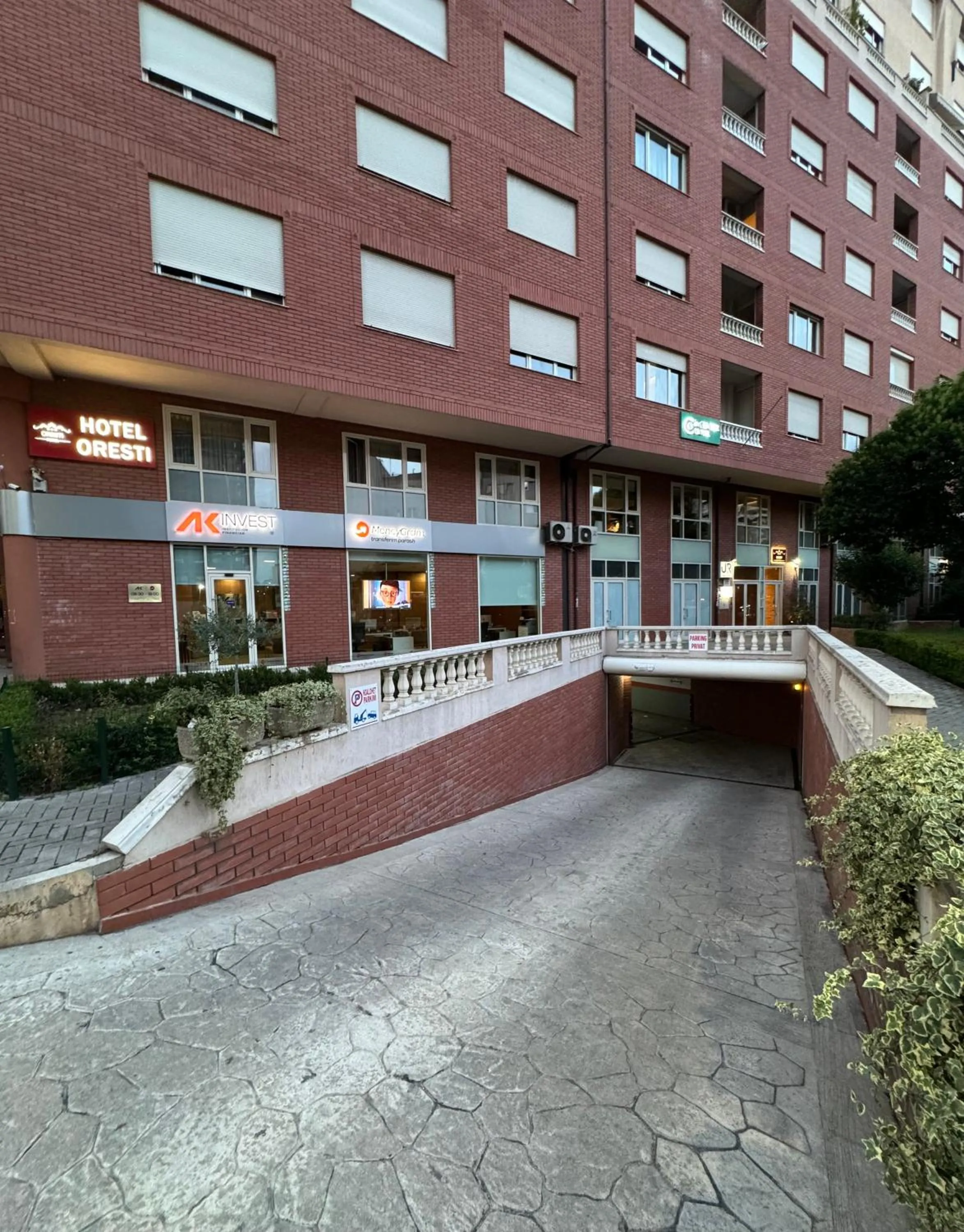 Hotel Oresti Center