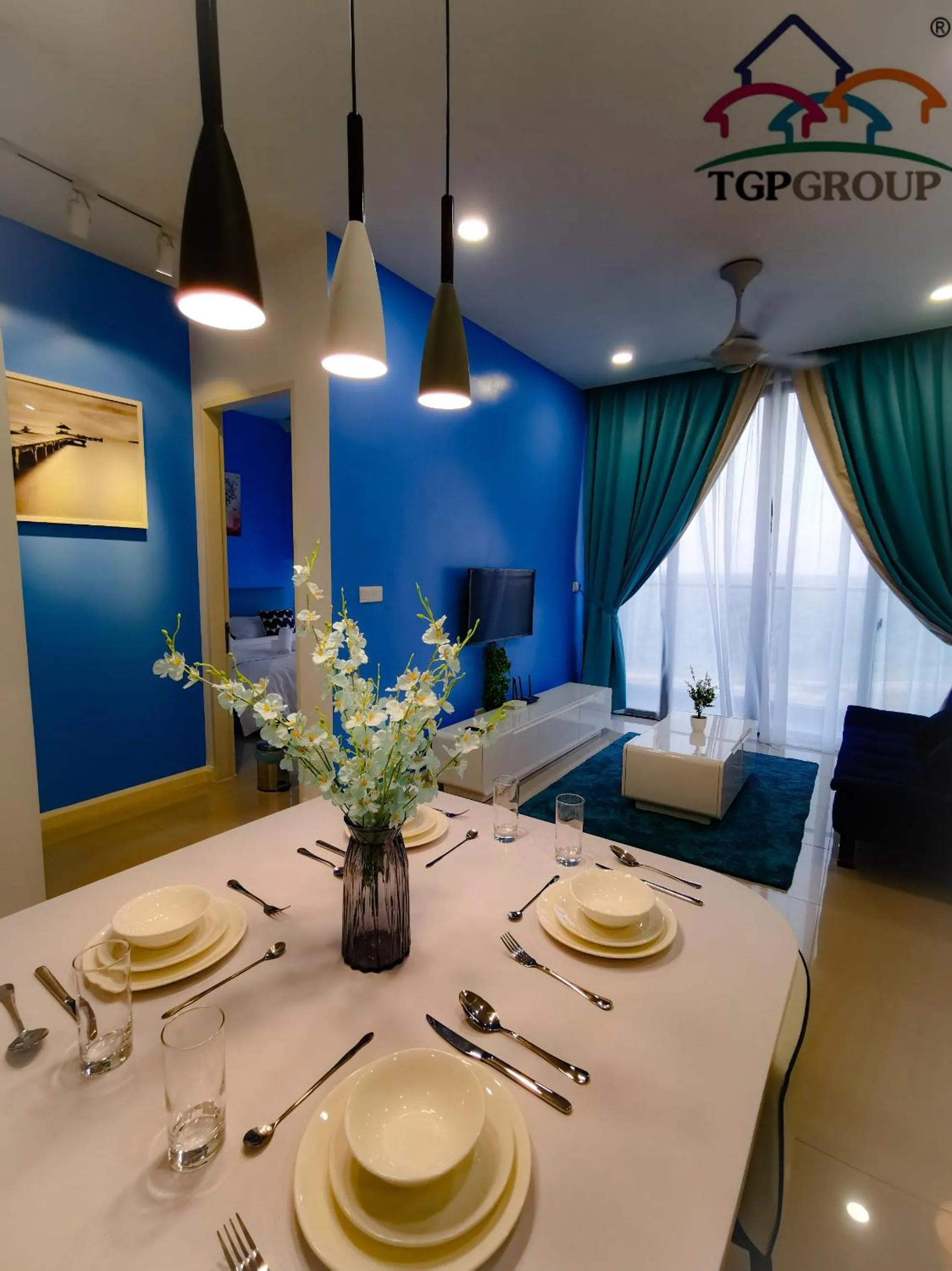 Restaurant/places to eat in Legoland D'PRISTINE Apartment By TGP